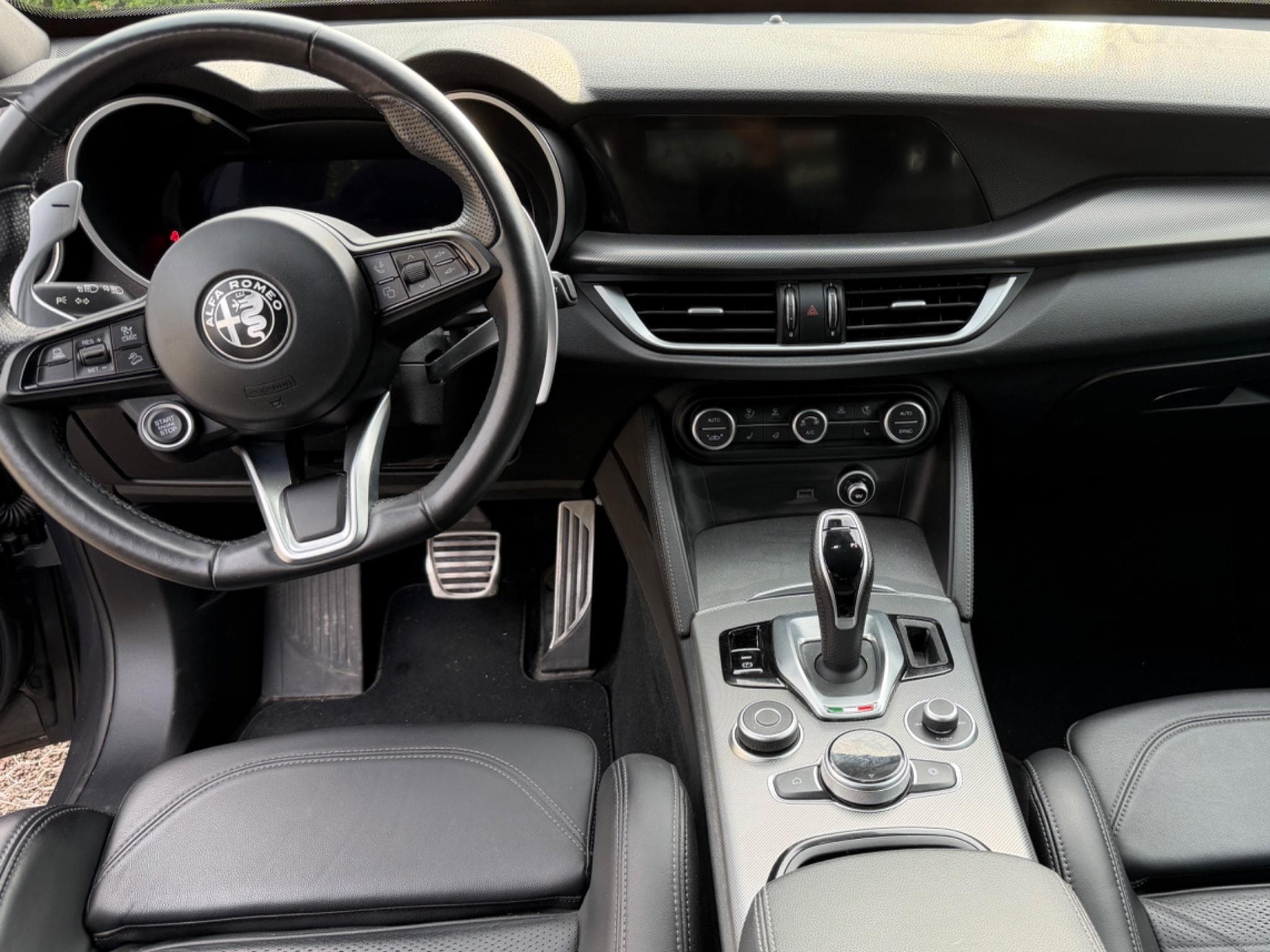 Alfa-Romeo Stelvio MY23 Q4 Veloce Garantie 05/2027 (2023) - Photo 8