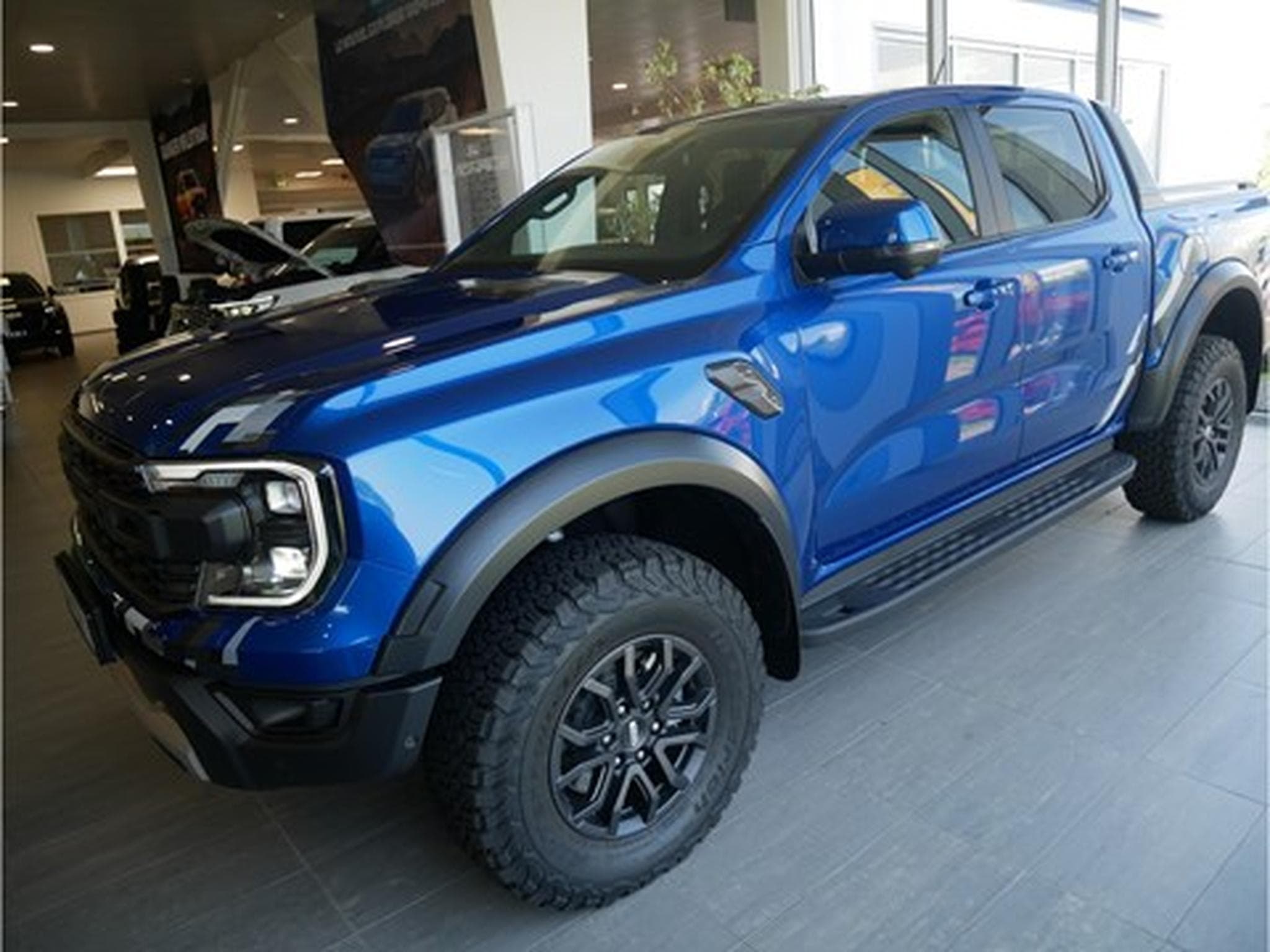 Ford Ranger Double Cabine - 3.0 V6 Ecoboost 288 cv A10 GAR 07/2028 (2023) - Photo 3