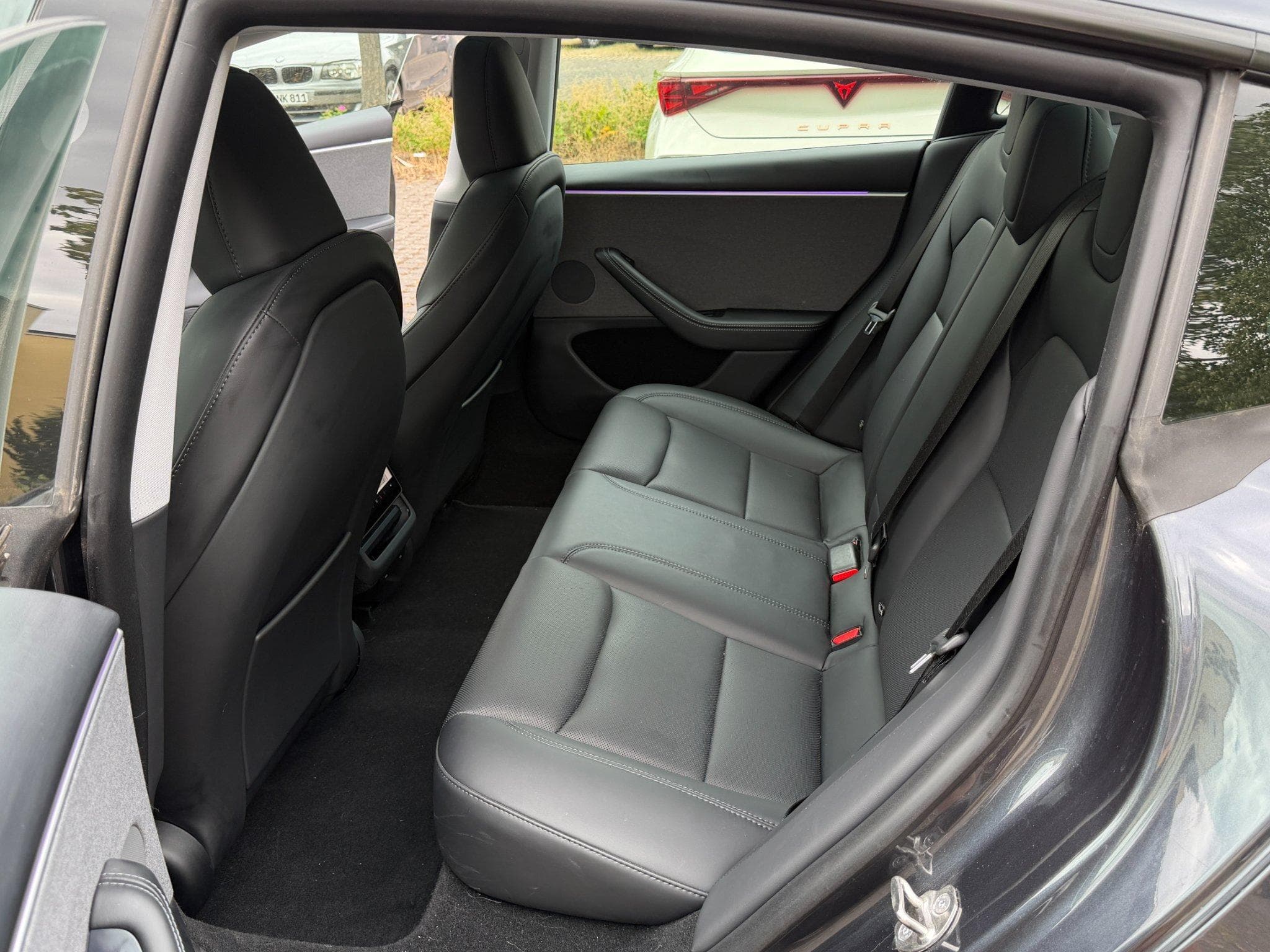 Tesla Model 3 Highland RWD (2024) - Photo 7