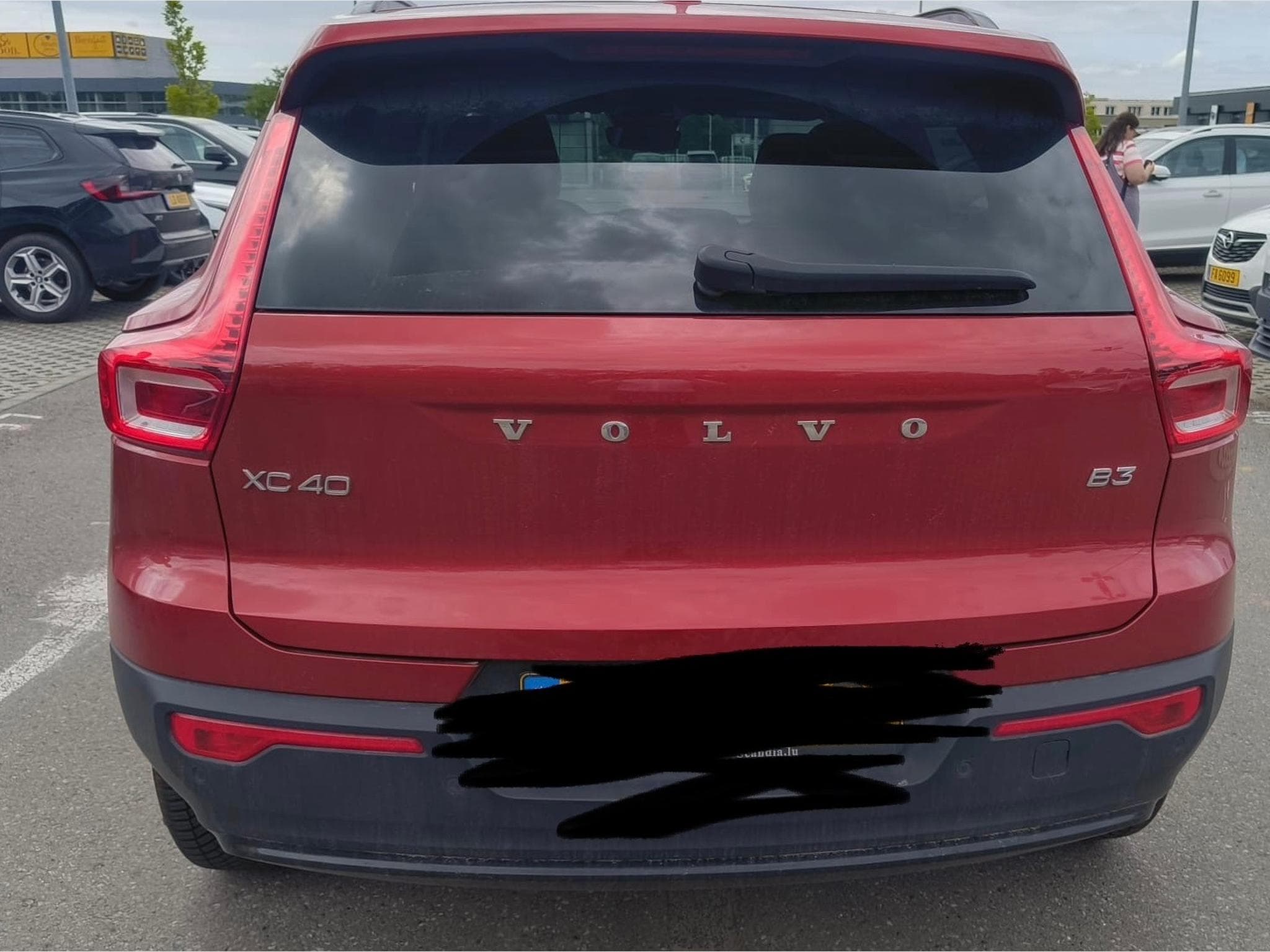 Volvo XC40 R. Design/ultra (2024) - Photo 2