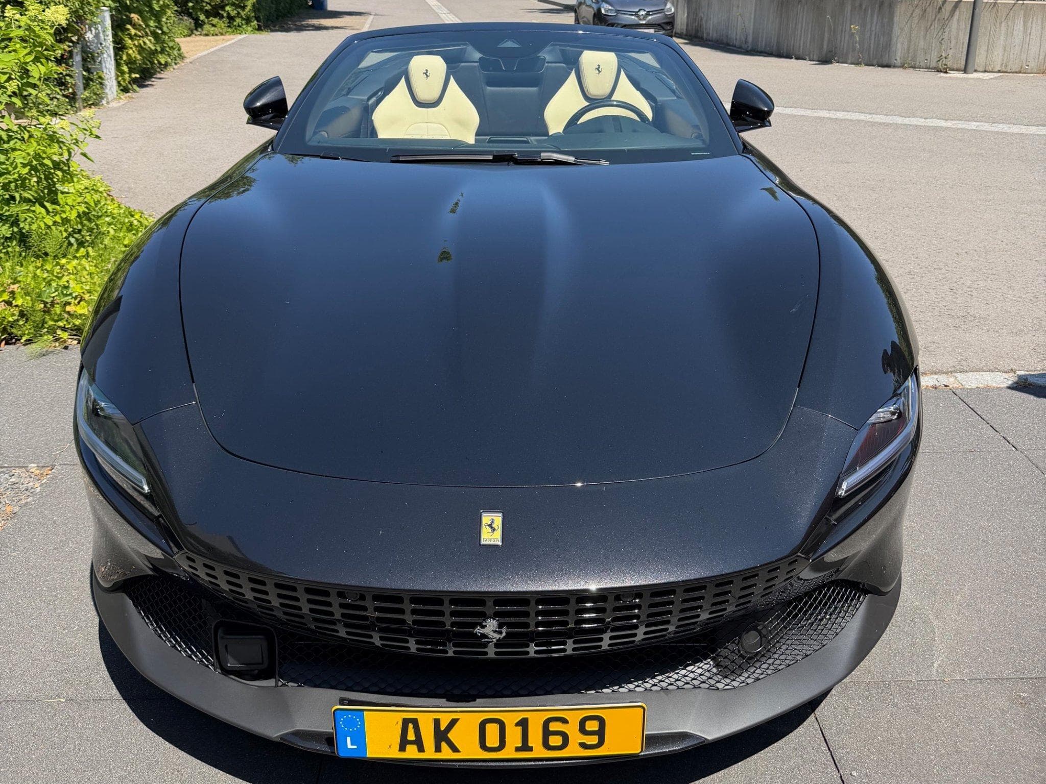 Ferrari Roma Roma SPIDER (2026) - Photo 3