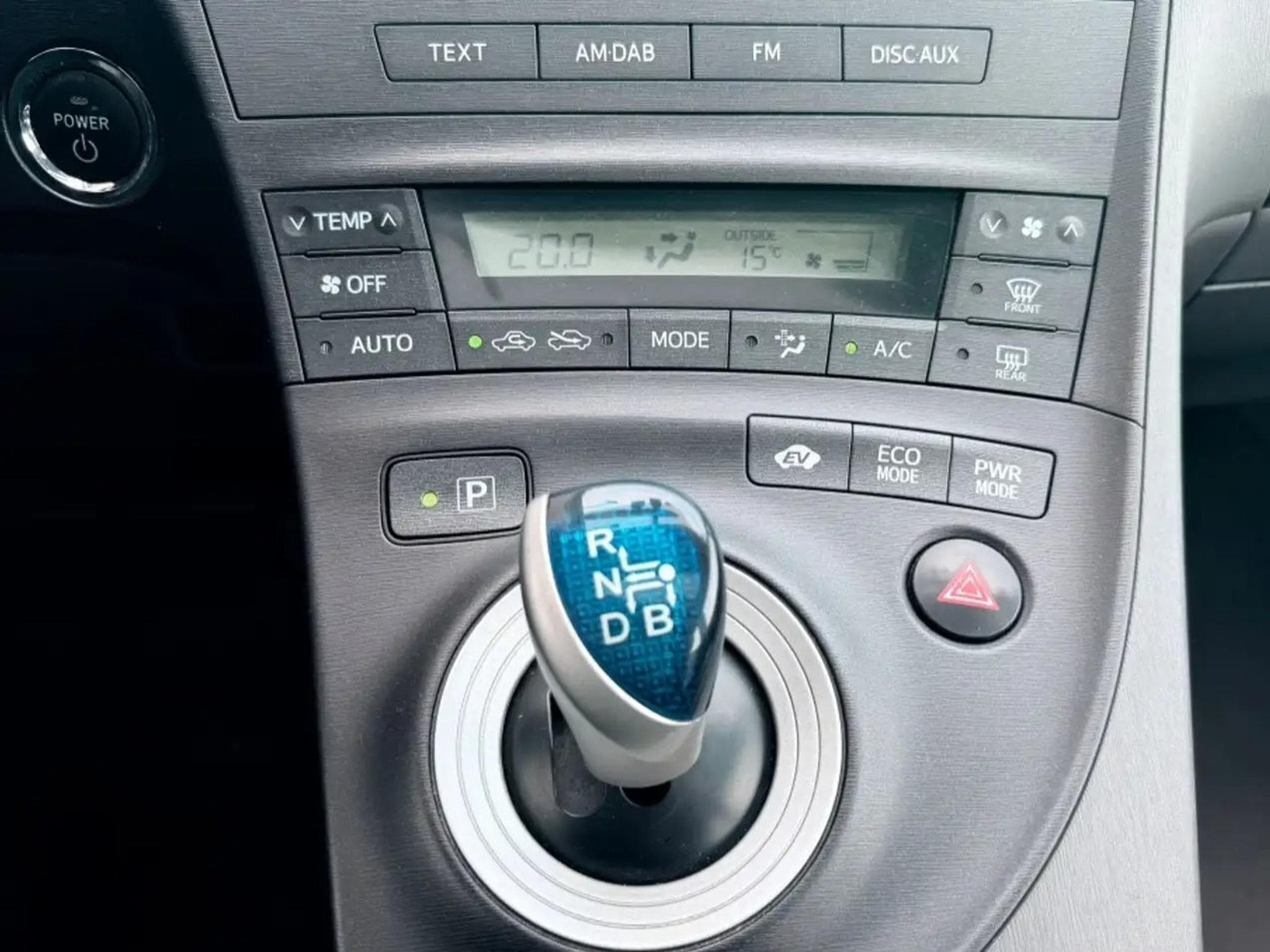 Toyota Prius Lounge (2010) - Photo 2