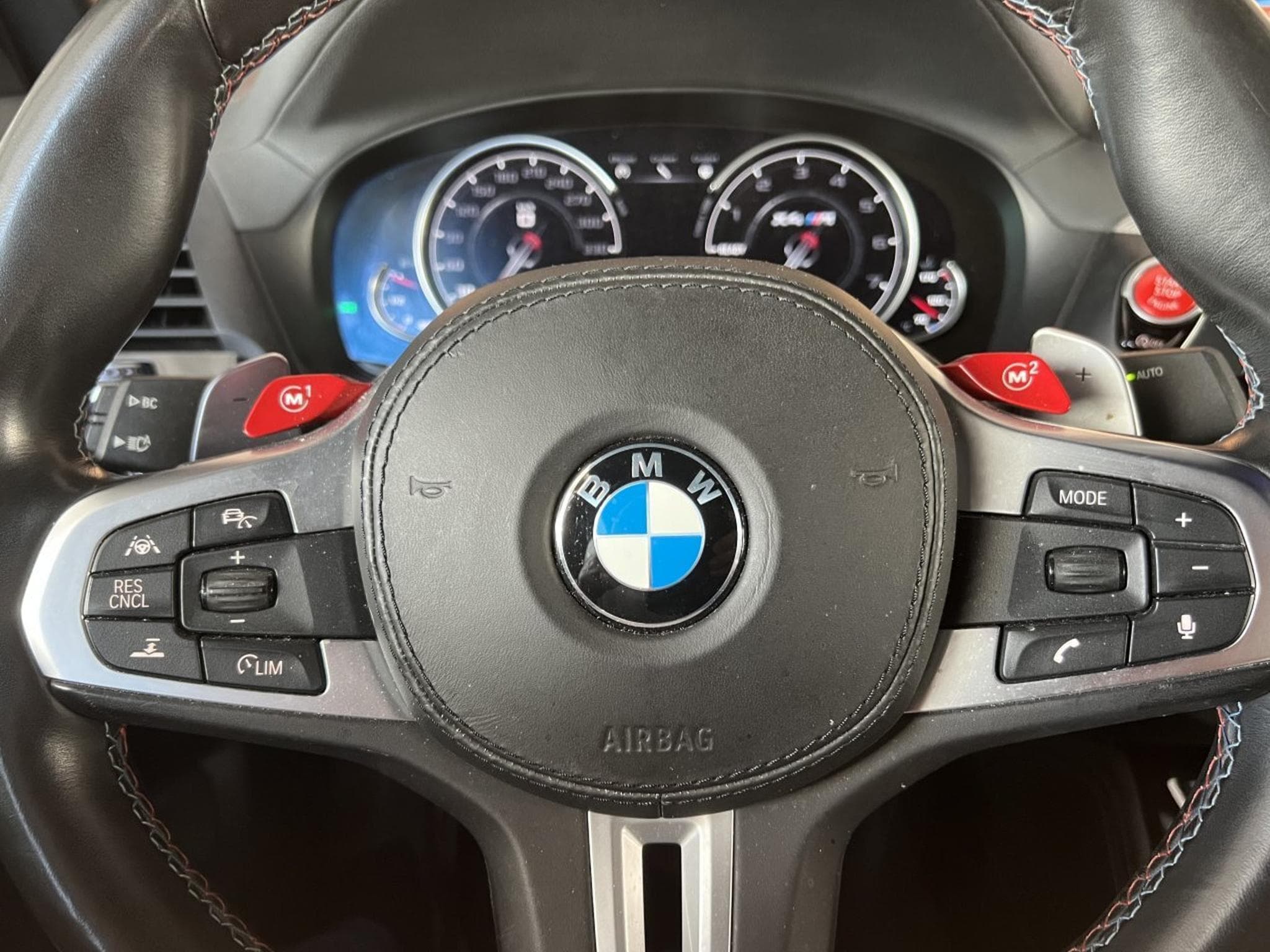 BMW X4M 3.0 l, F98, 6 cylindres, 353kW/486 ch (2020) - Photo 8