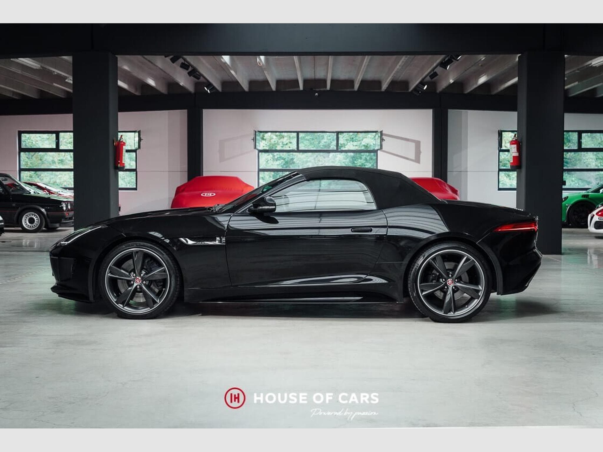 Jaguar F-Type V6S ROADSTER 1ST PAINT - JUST SERVICED (2017) - Photo 10