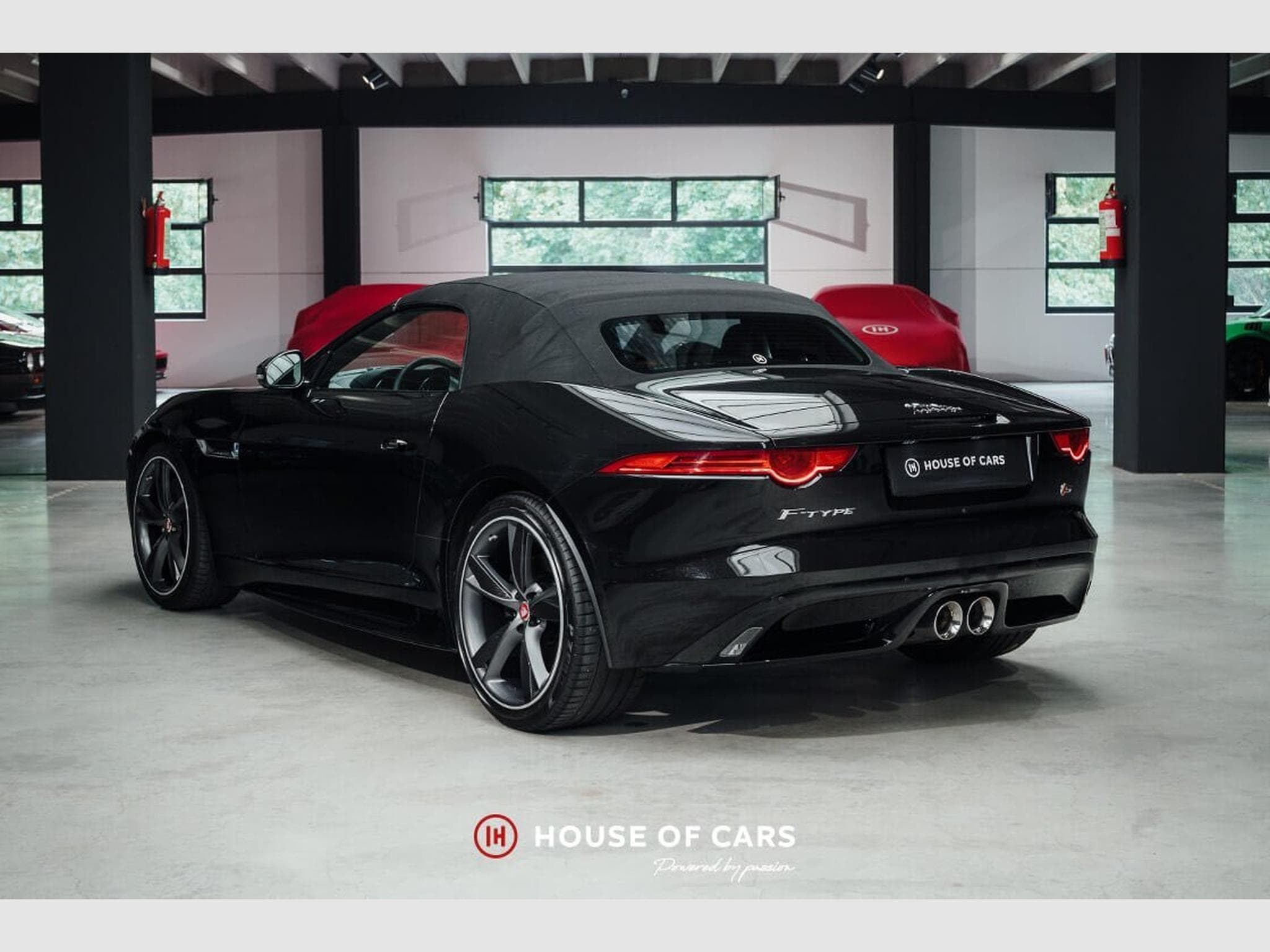 Jaguar F-Type V6S ROADSTER 1ST PAINT - JUST SERVICED (2017) - Photo 9