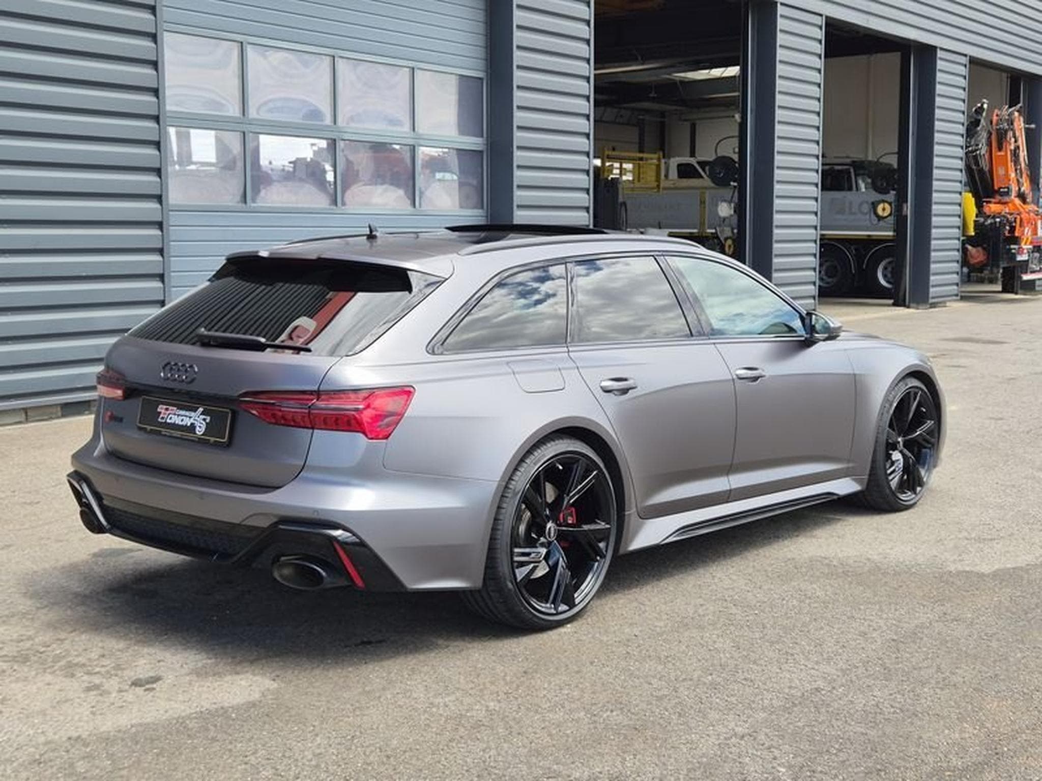 Audi RS6 (2022) - Photo 3