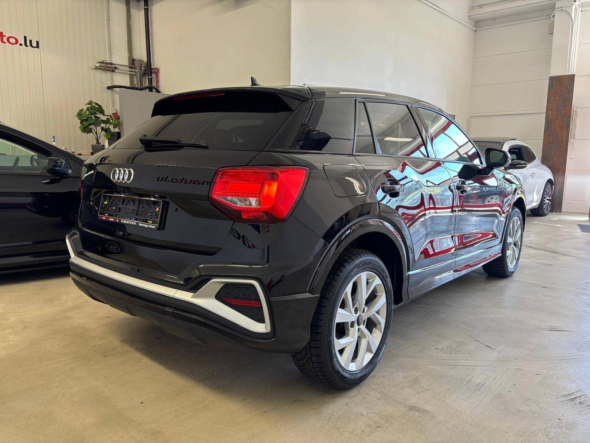 Audi Q2 35 TFSI S-Line (2023) - Photo 6