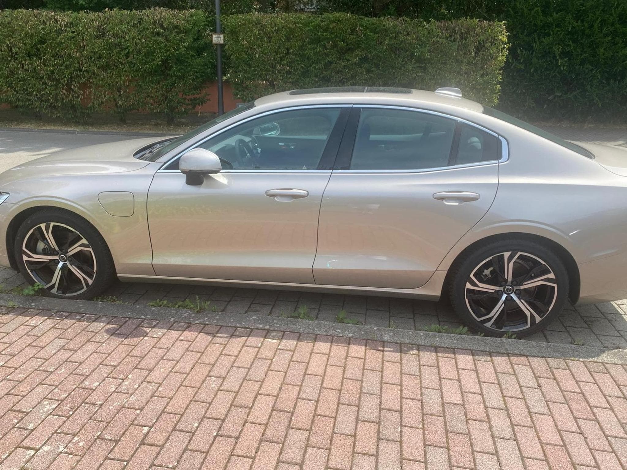 Volvo S60 ZSH1VD0? (2022) - Photo 1
