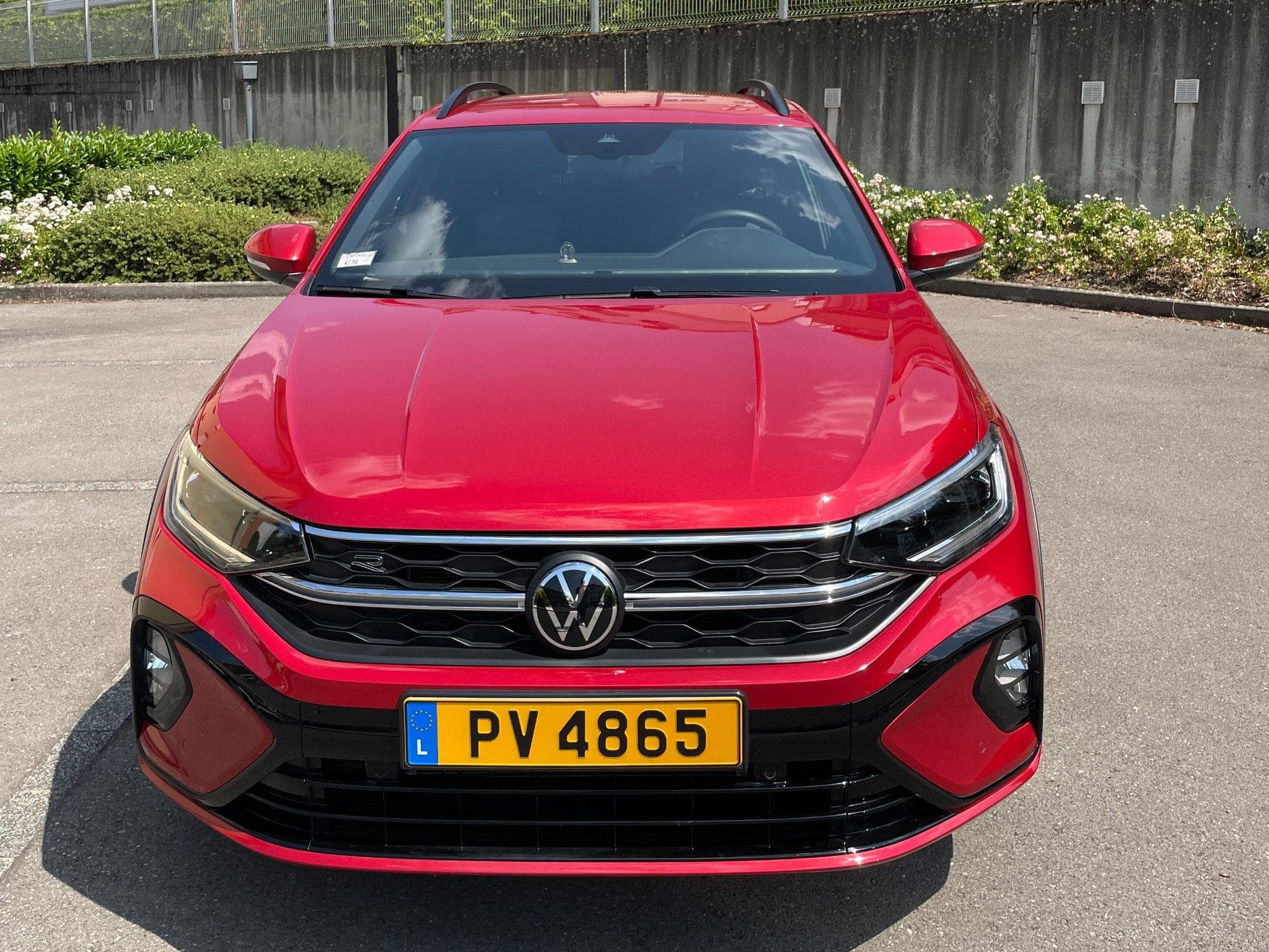 VW Taigo R Line 1.5 TSI (2025) - Photo 5