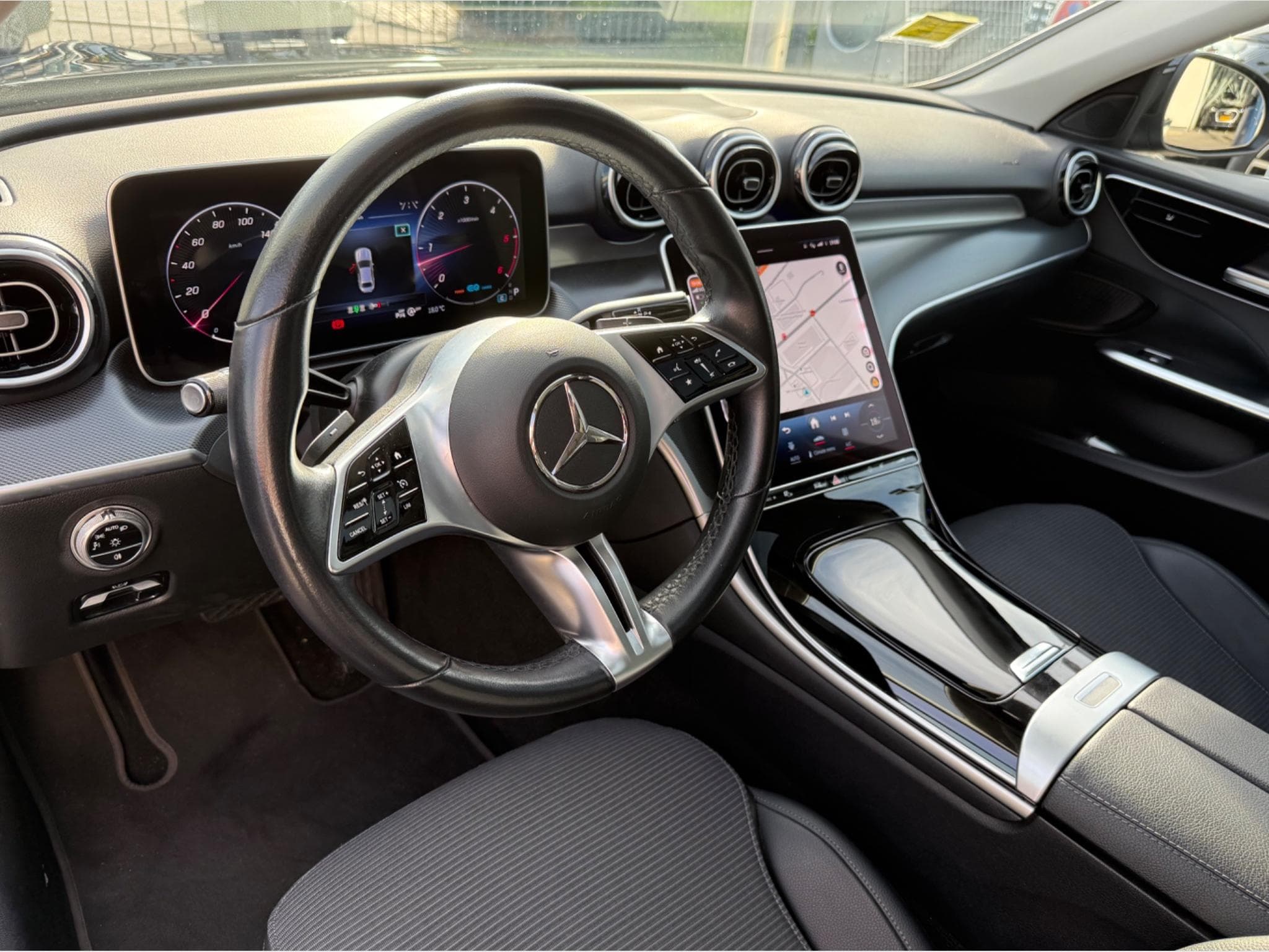 Mercedes C 220 (2022) - Photo 6