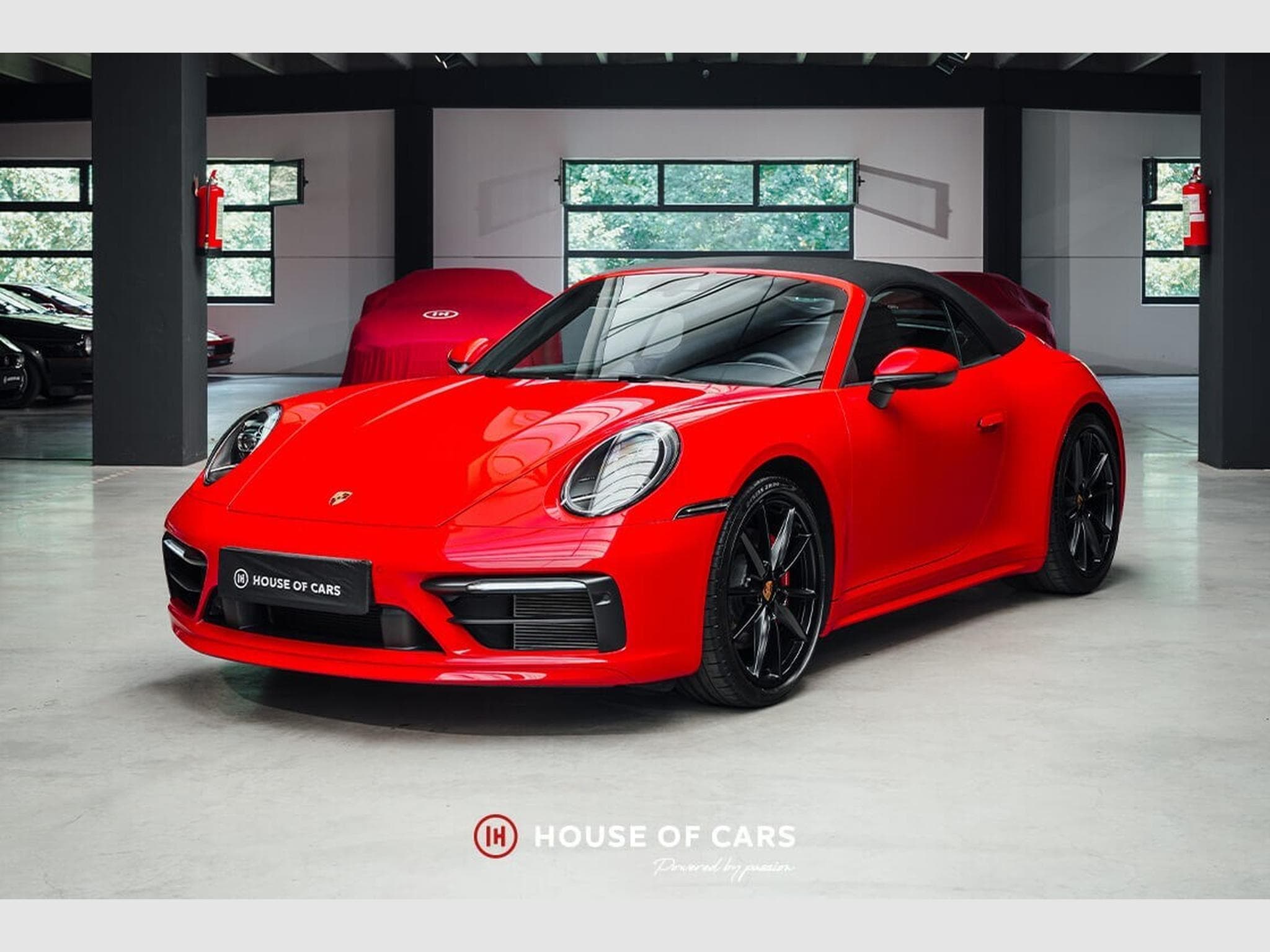 Porsche 992 992.1 Carrera S Cabriolet PDK - 1st paint - AS NEW ! (2020) - Photo 2