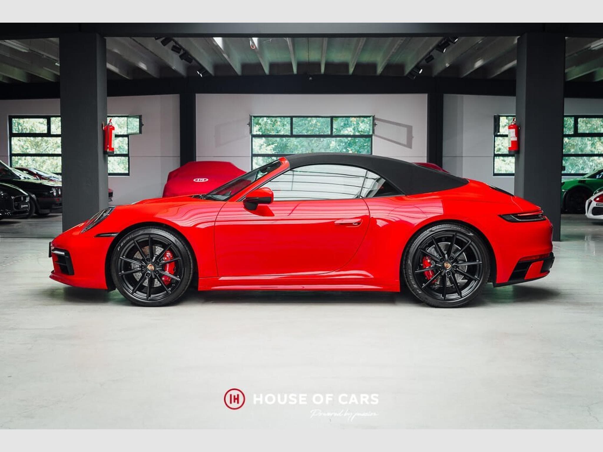Porsche 992 992.1 Carrera S Cabriolet PDK - 1st paint - AS NEW ! (2020) - Photo 10