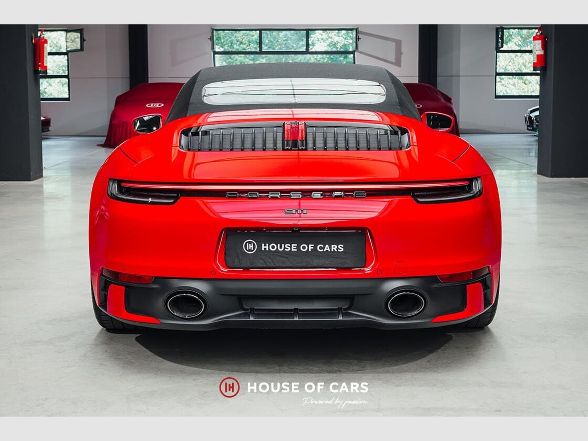 Porsche 992 992.1 Carrera S Cabriolet PDK - 1st paint - AS NEW ! (2020) - Photo 8