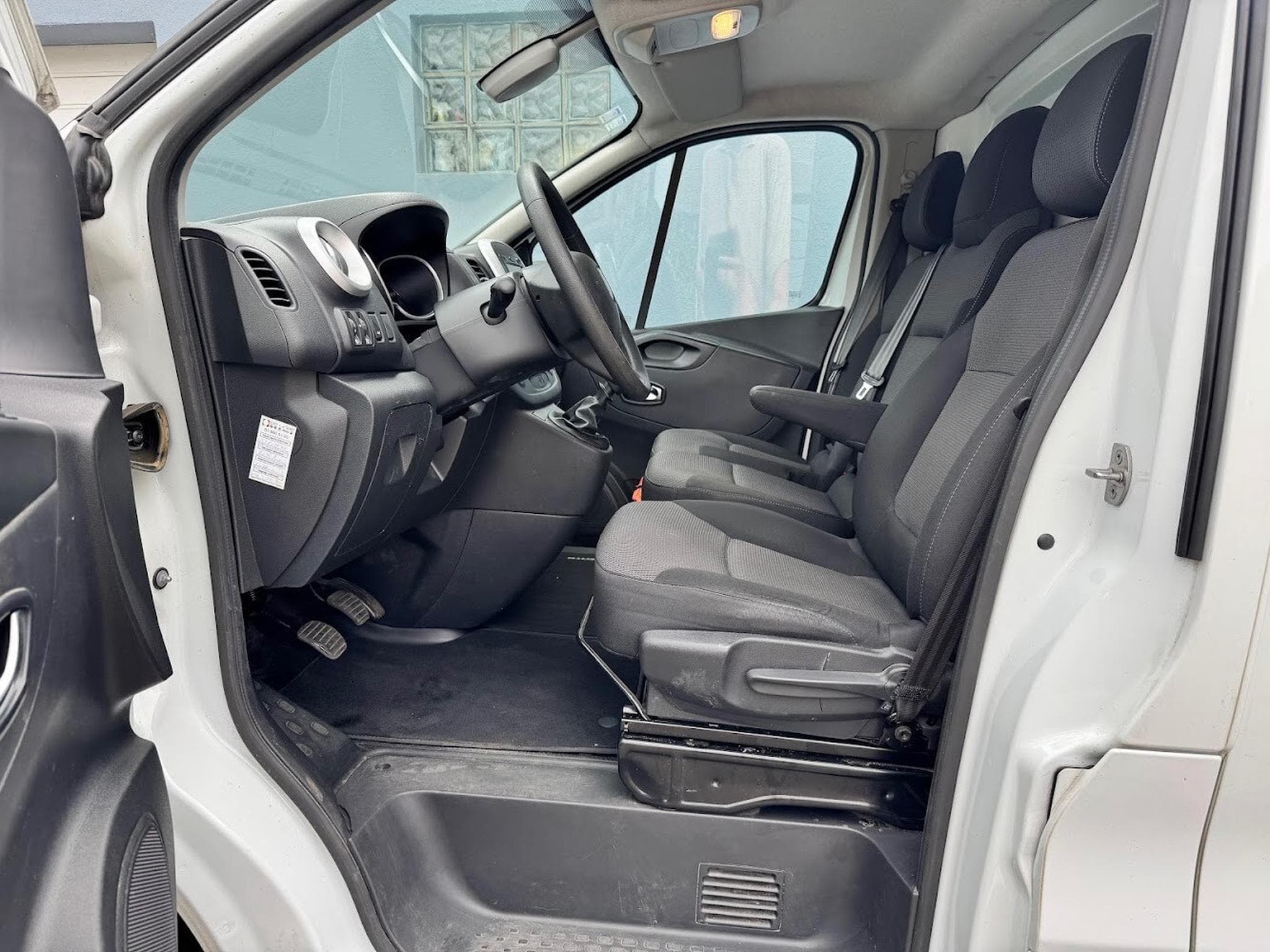 Renault Trafic L2H1 2.0 DCI 120 (2020) - Photo 3