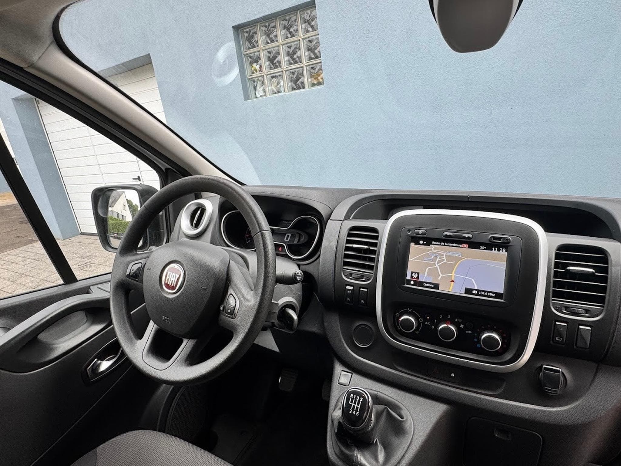 Renault Trafic L2H1 2.0 DCI 120 (2020) - Photo 5