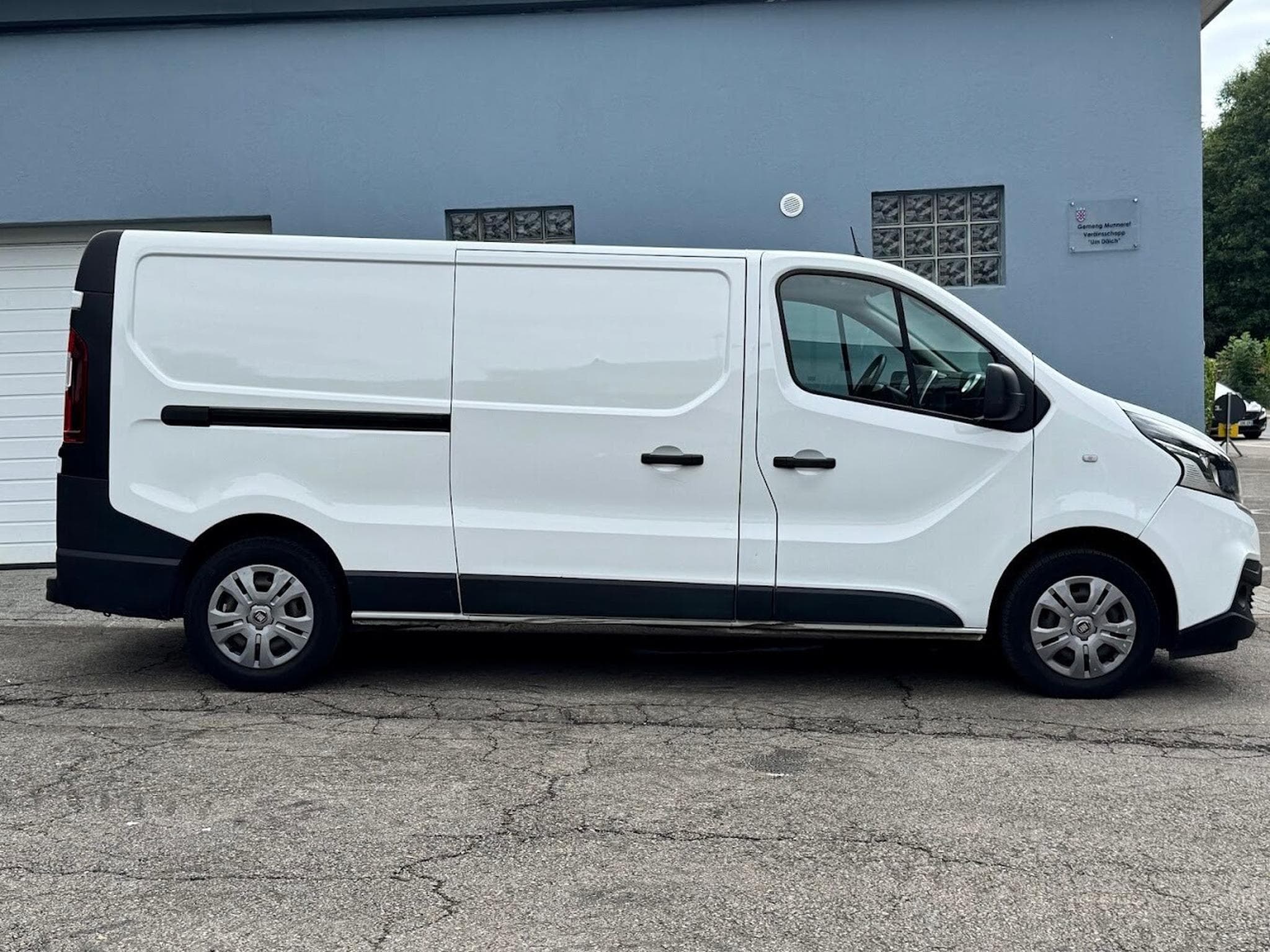 Renault Trafic L2H1 2.0 DCI 120 (2020) - Photo 11