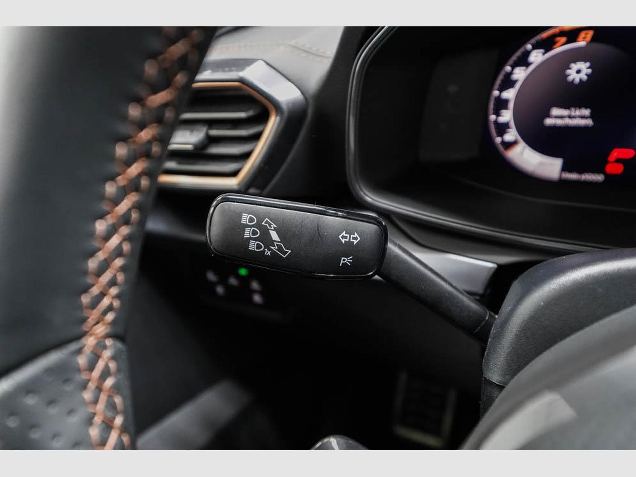 Cupra Leon ST 2,0 TSI (2025) - Photo 10