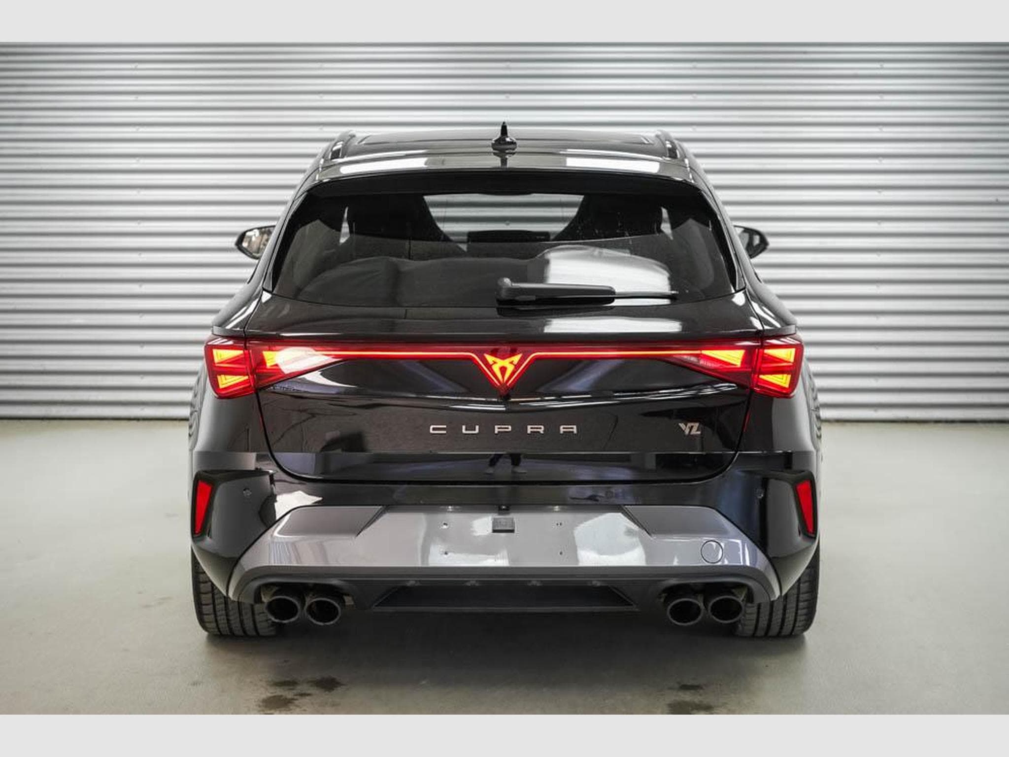 Cupra Leon ST 2,0 TSI (2025) - Photo 4