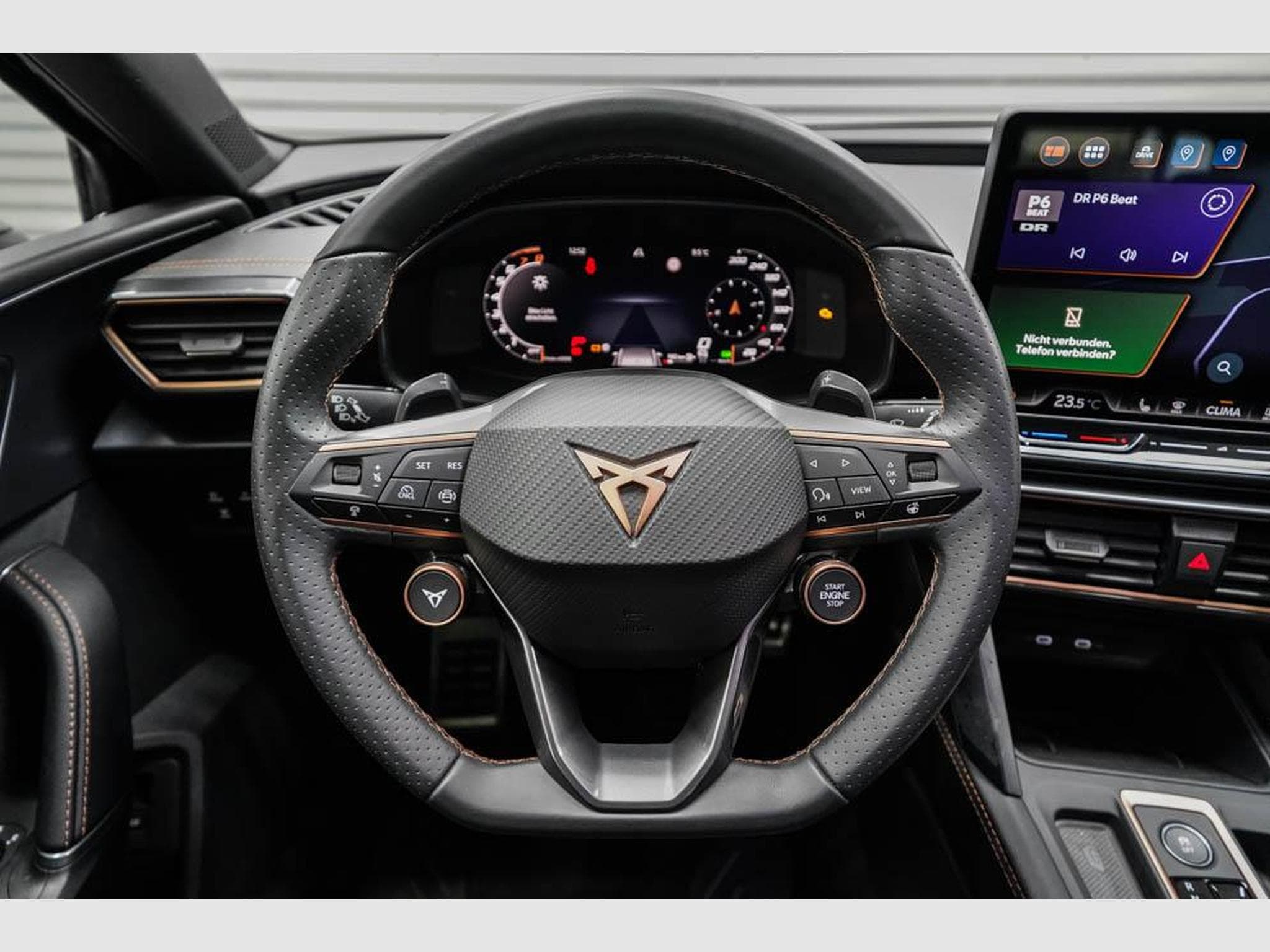 Cupra Leon ST 2,0 TSI (2025) - Photo 9