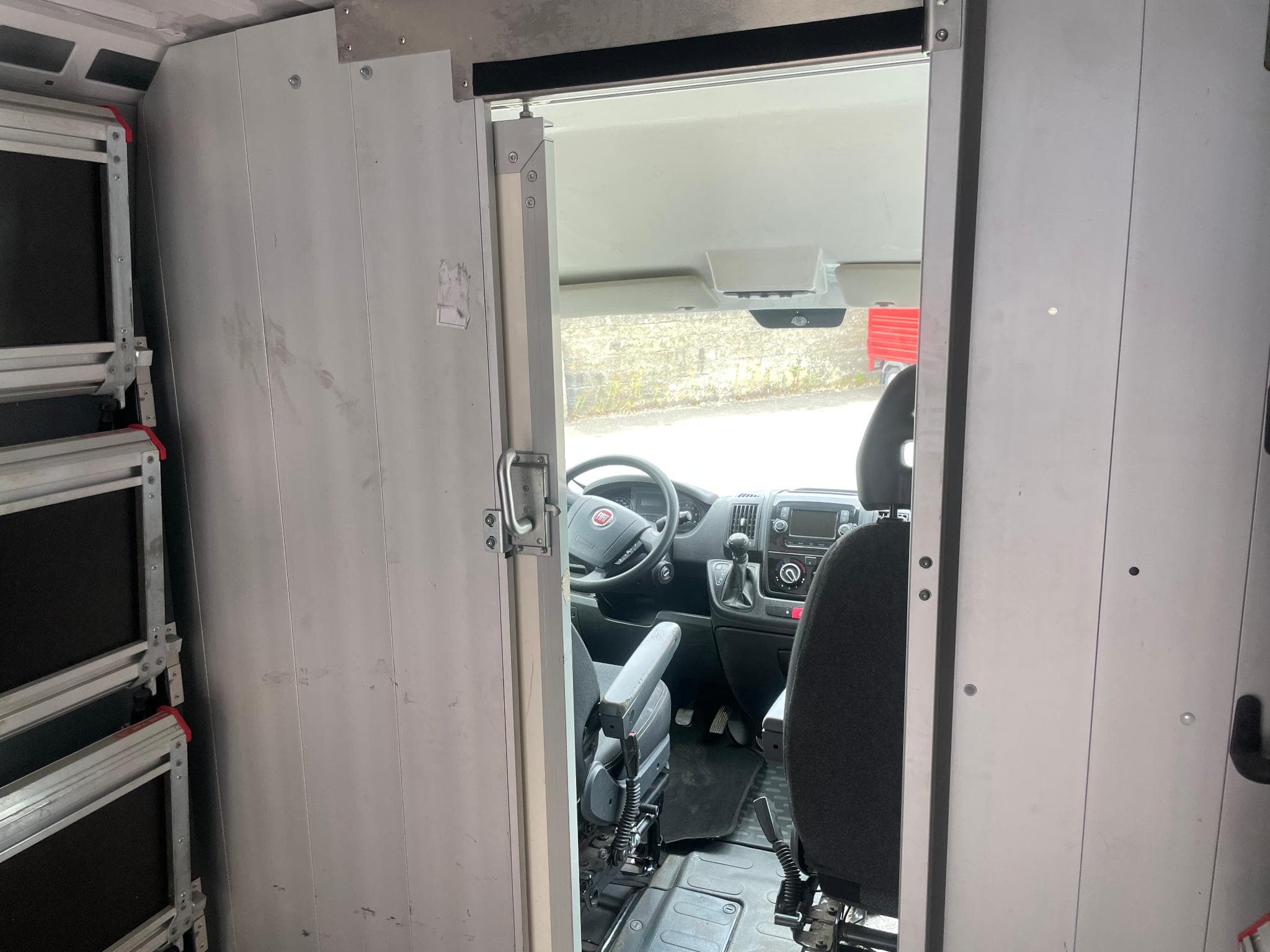 Fiat Ducato 2.3 L3H2 (2021) - Photo 17