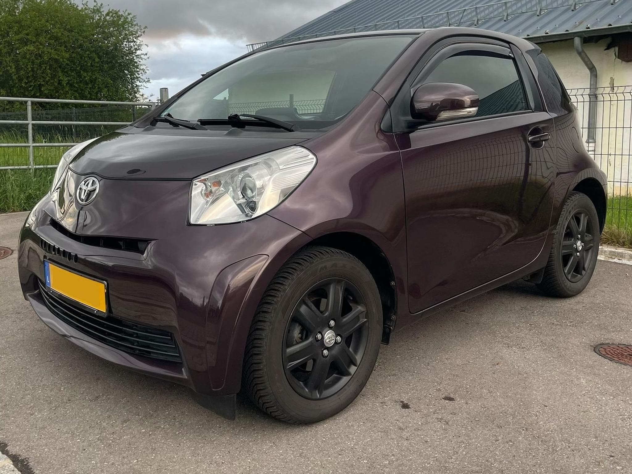 Toyota iQ (2010) - Photo 4