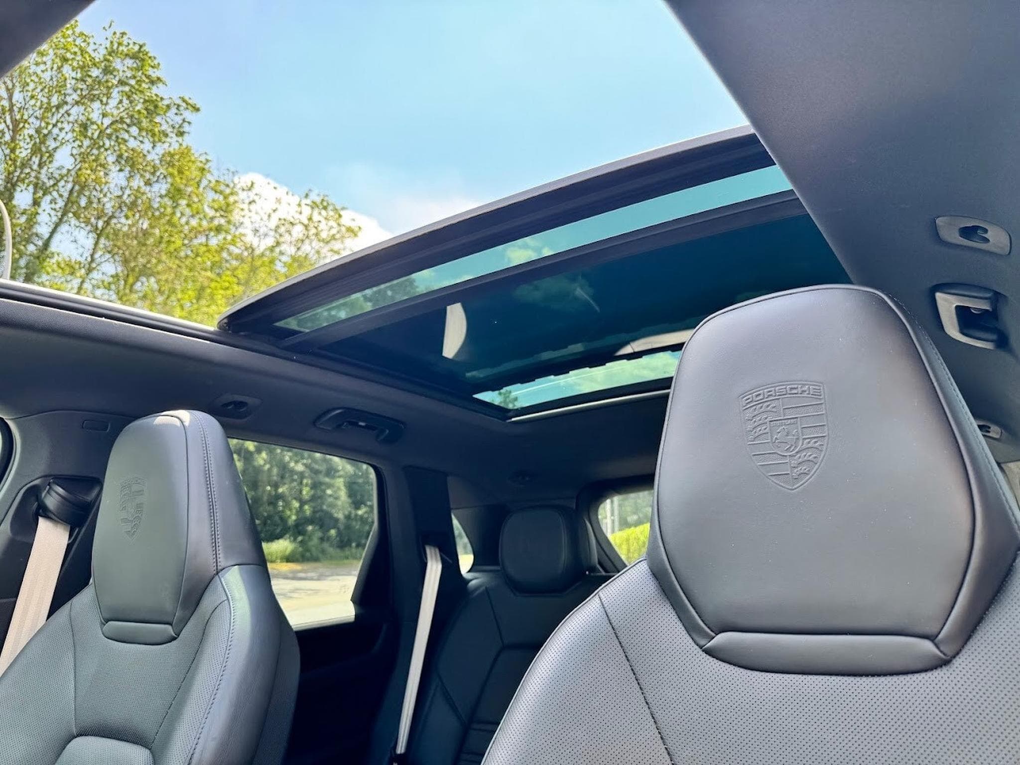 Porsche Cayenne PLATINUM EDITION 3.0 E-HYBRID 462H 340 PHEV (2023) - Photo 7
