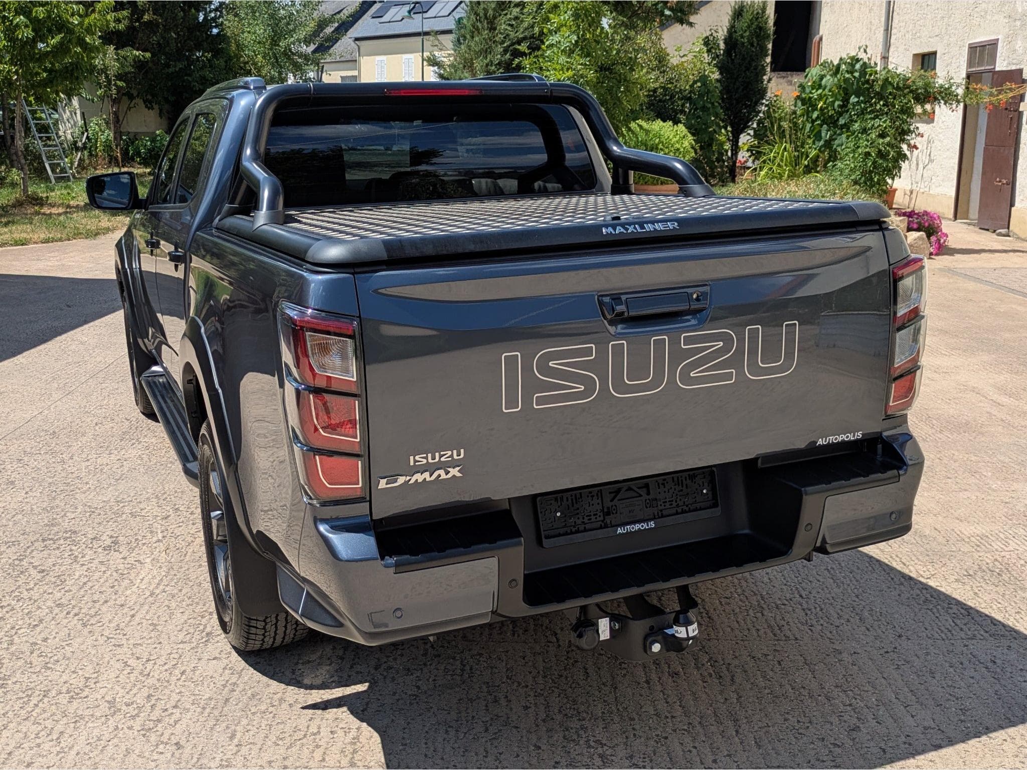 Isuzu D-Max 25 Doublecab V-Cross 4WD (2026) - Photo 7