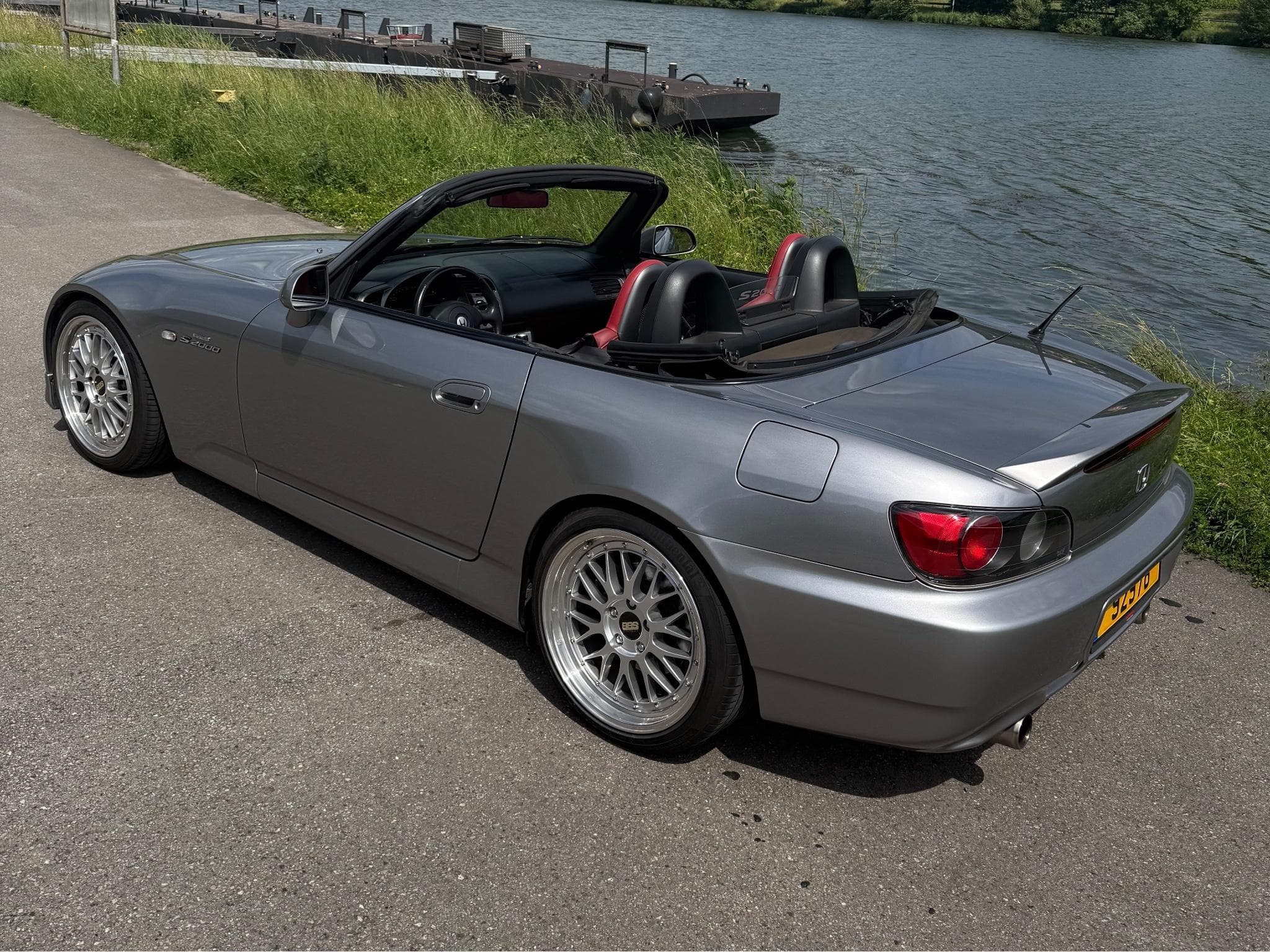 Honda S2000 (2004) - Photo 2