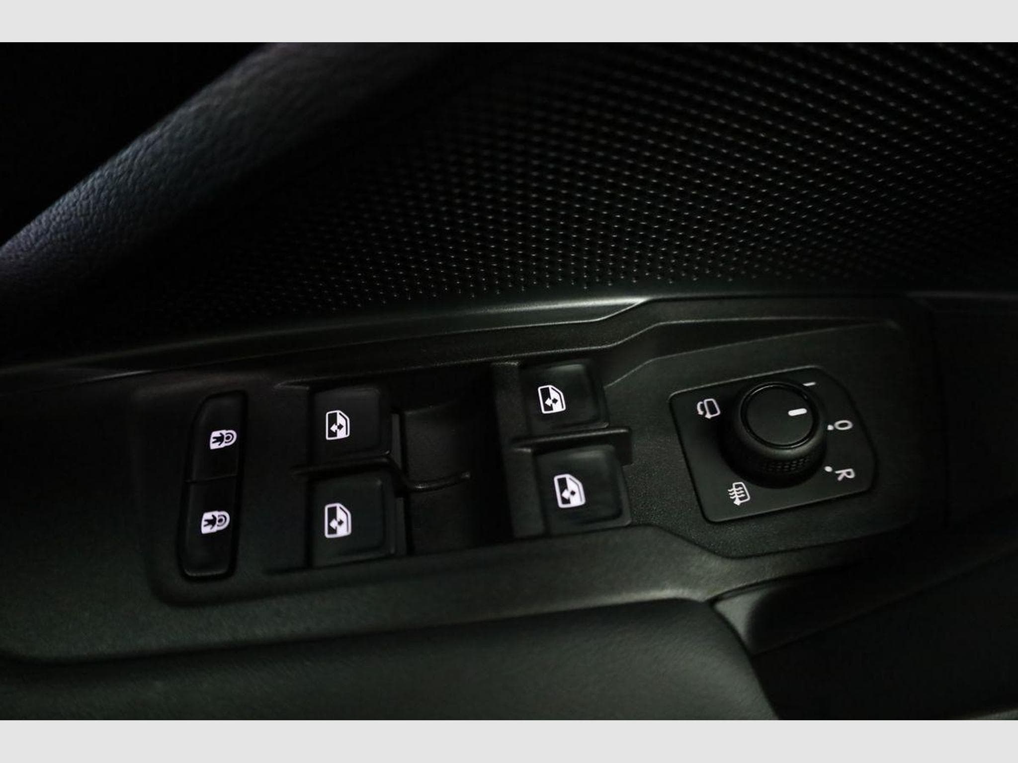VW Tayron 1.5 TSI eHybrid 150 kW Life (2026) - Photo 7