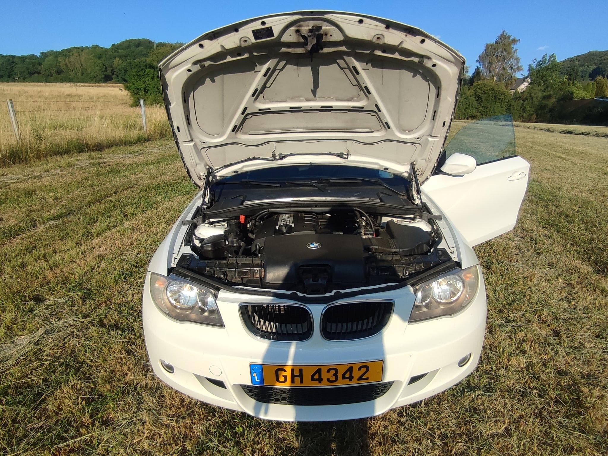 BMW 116 (2010) - Photo 15