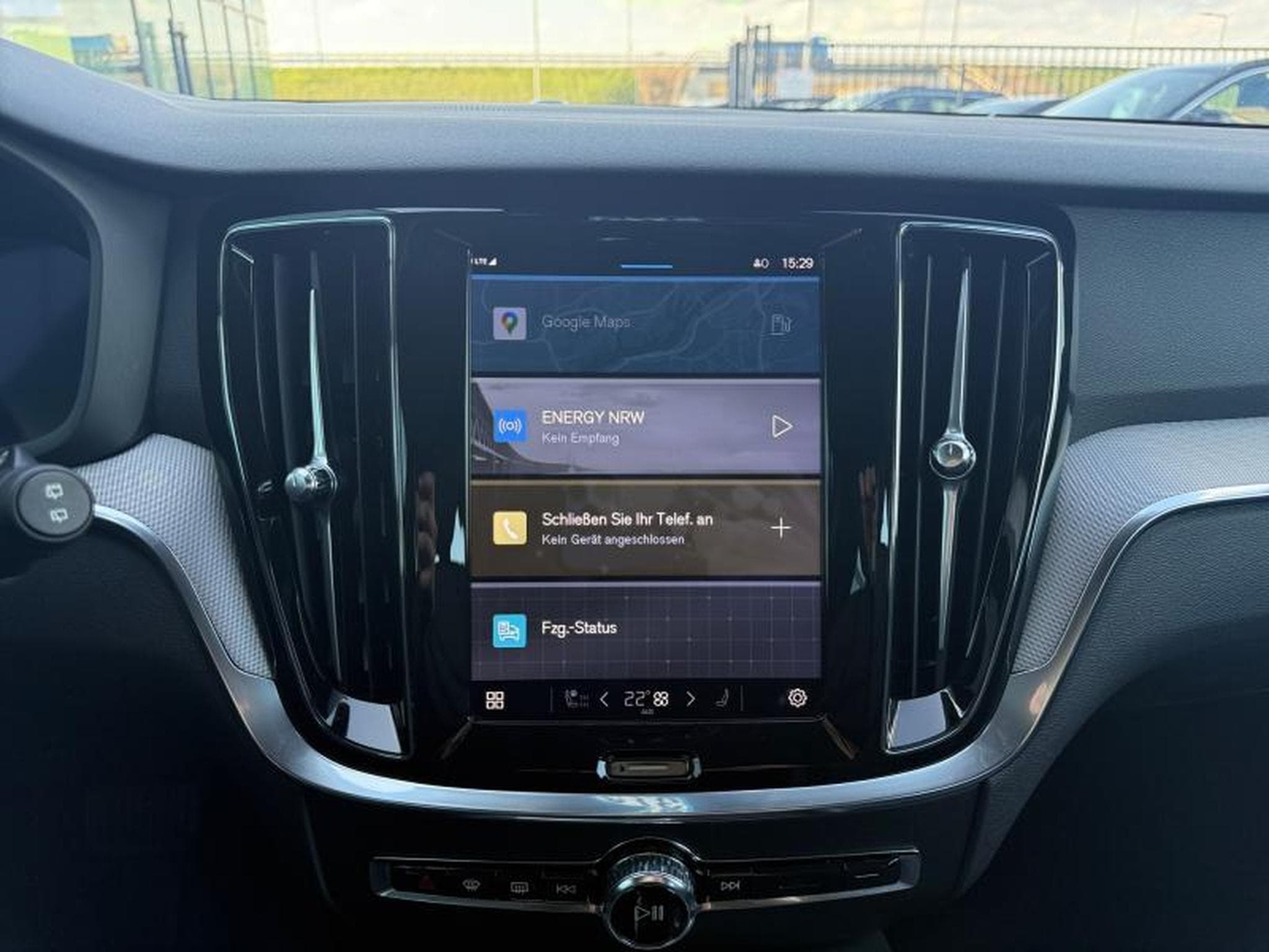 Volvo V60 B4 Plus Bright / Diesel (2023) - Photo 16