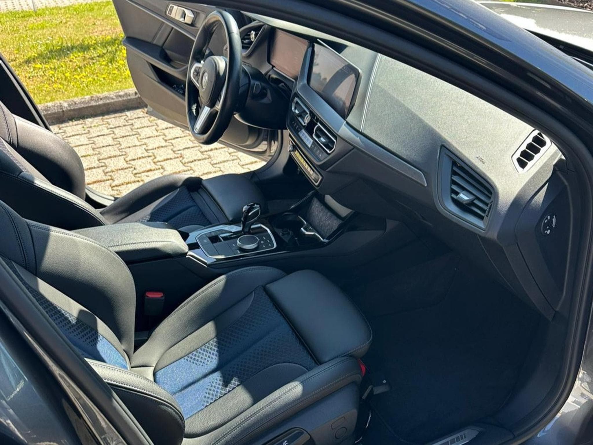 BMW 118 (2021) - Photo 7