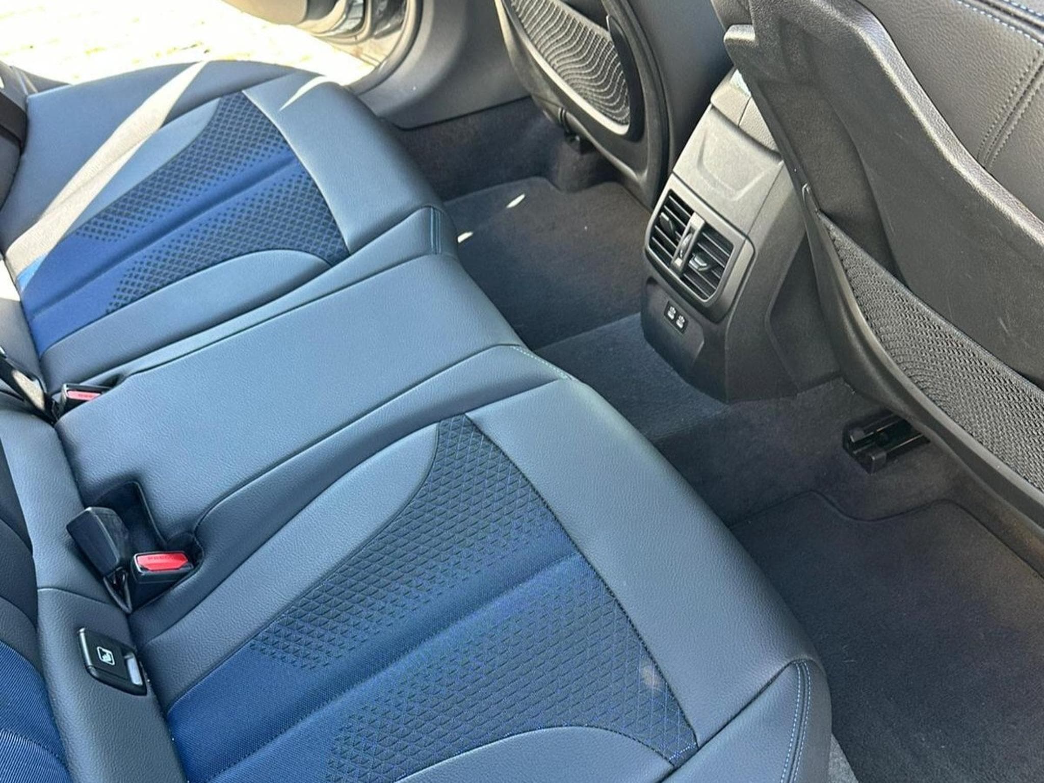 BMW 118 (2021) - Photo 8