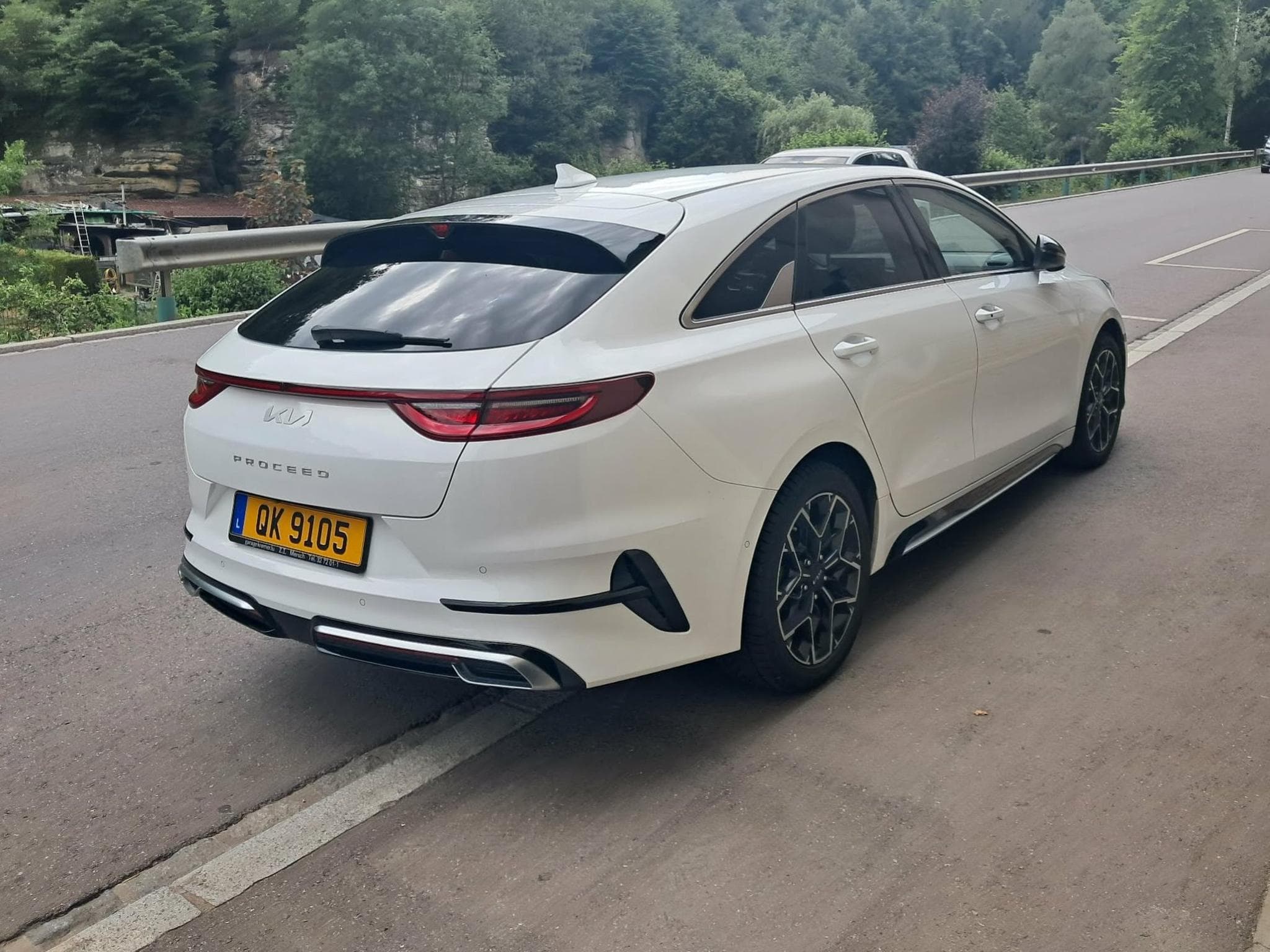 Kia ProCeed Gt line (2024) - Photo 5
