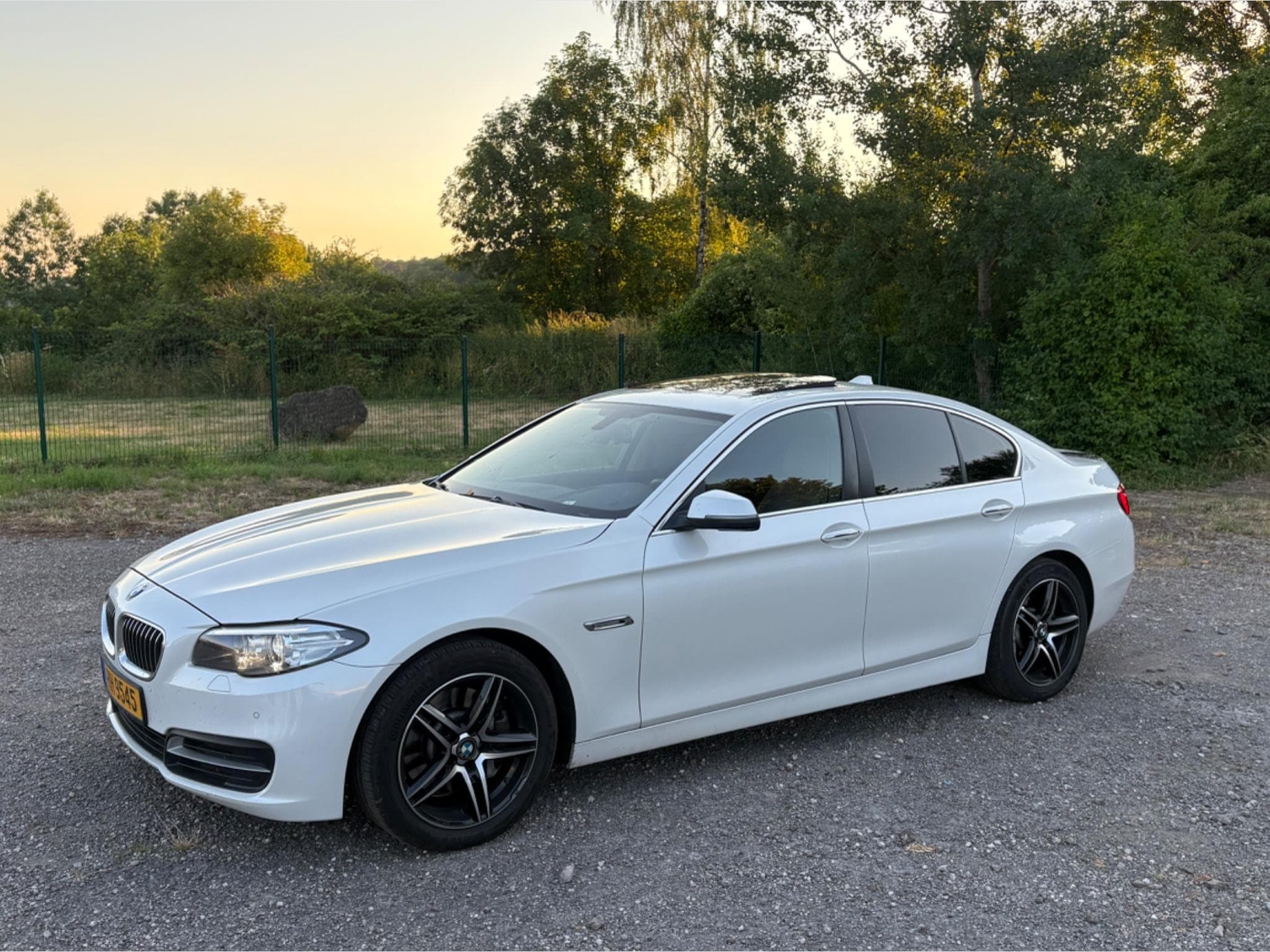 BMW 530 530 d (2014) - Photo 3