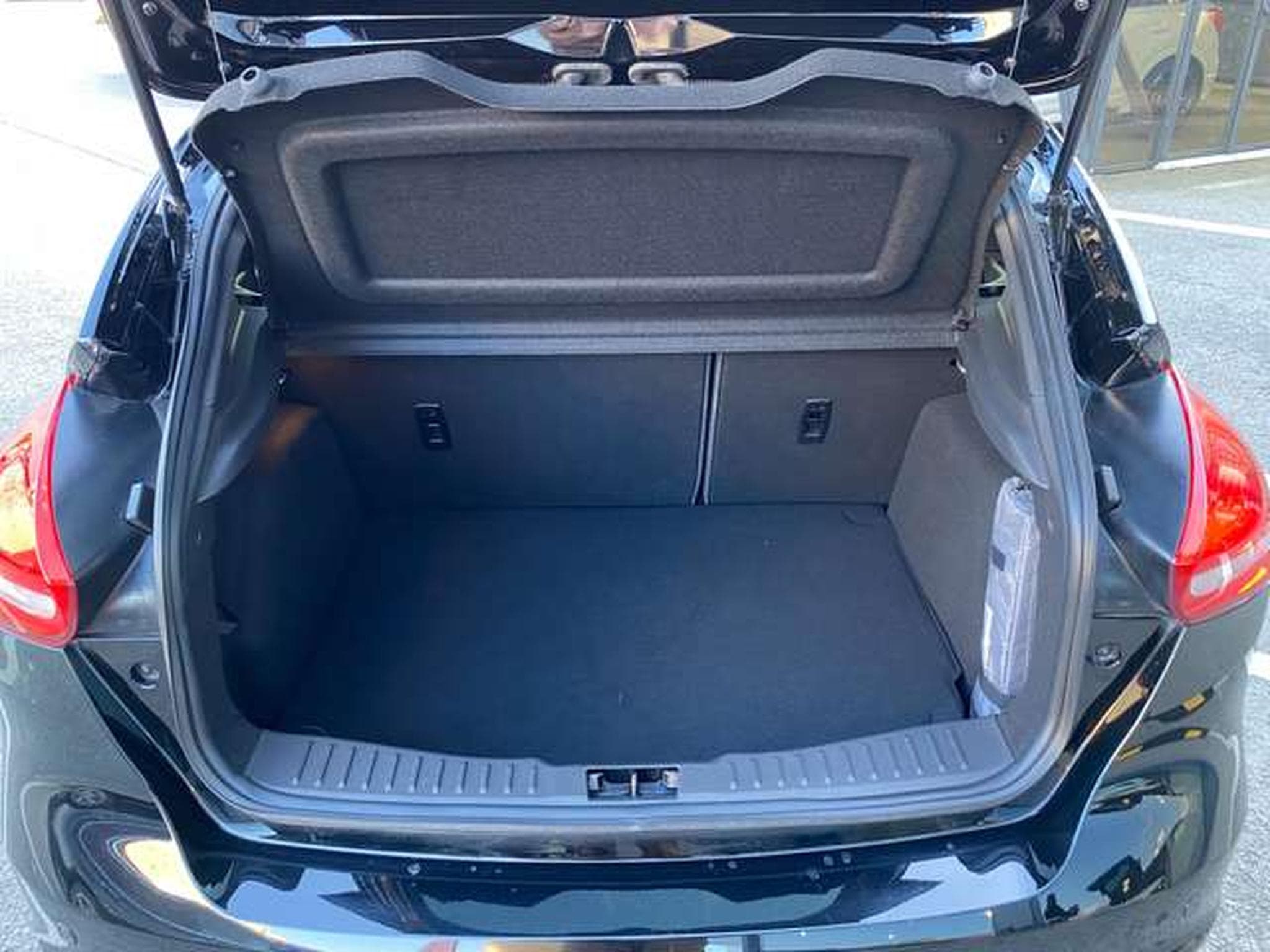 Ford Focus Focus 2.0ST - JUSQU'A 48 MOIS DE GARANTIE (2017) - Photo 18