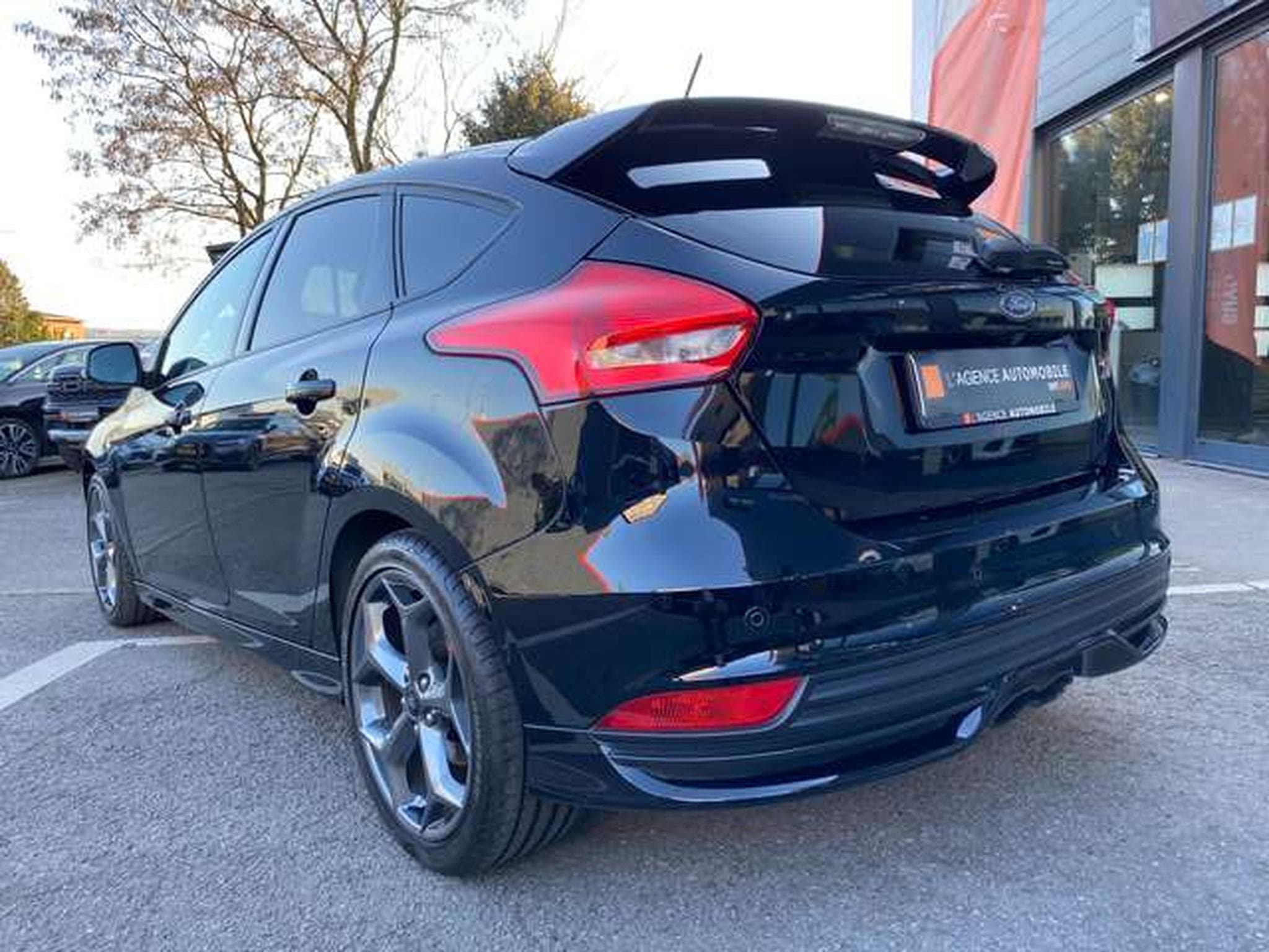 Ford Focus Focus 2.0ST - JUSQU'A 48 MOIS DE GARANTIE (2017) - Photo 8