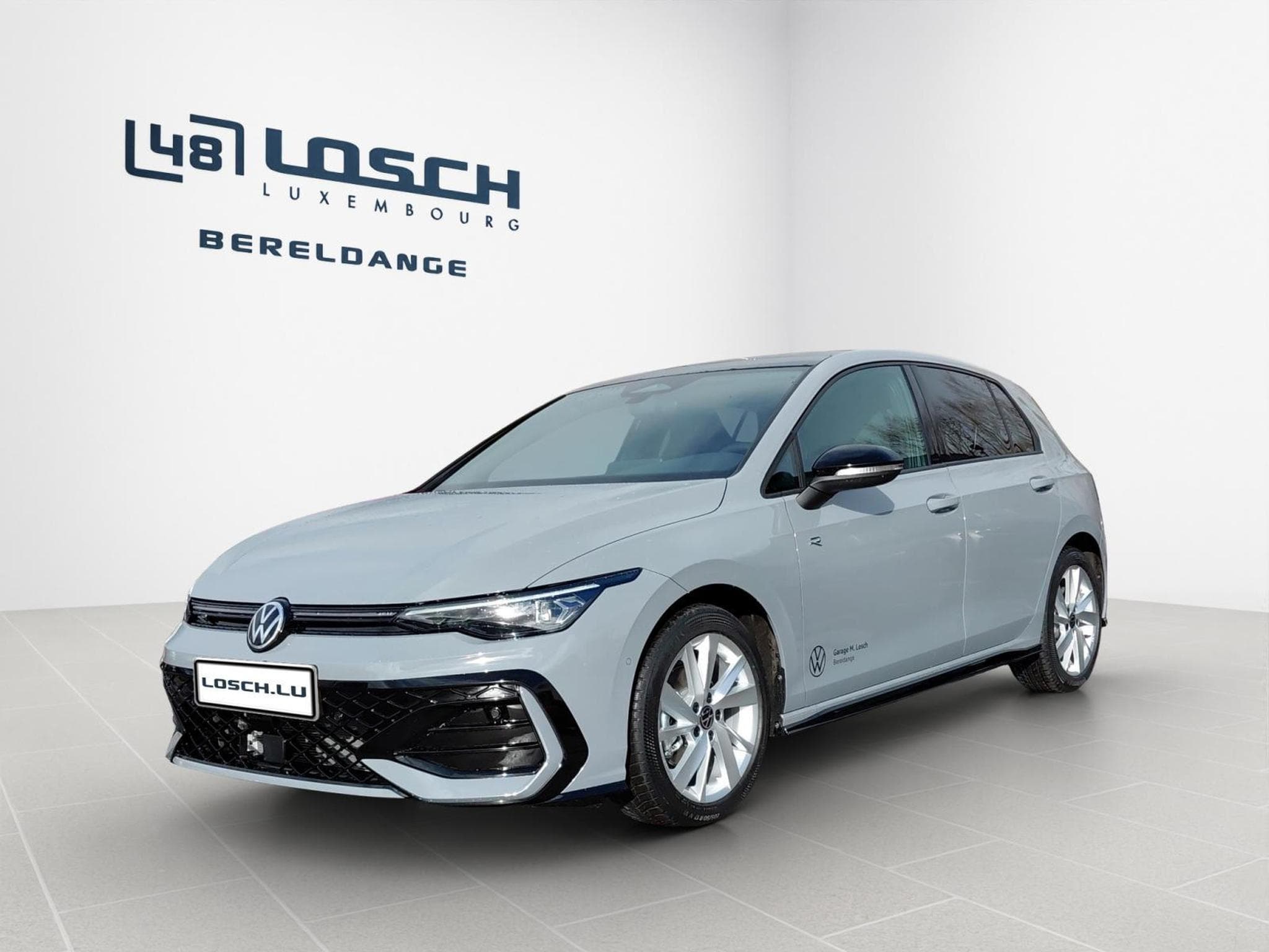 VW Golf R-Line (2026) - Photo 1