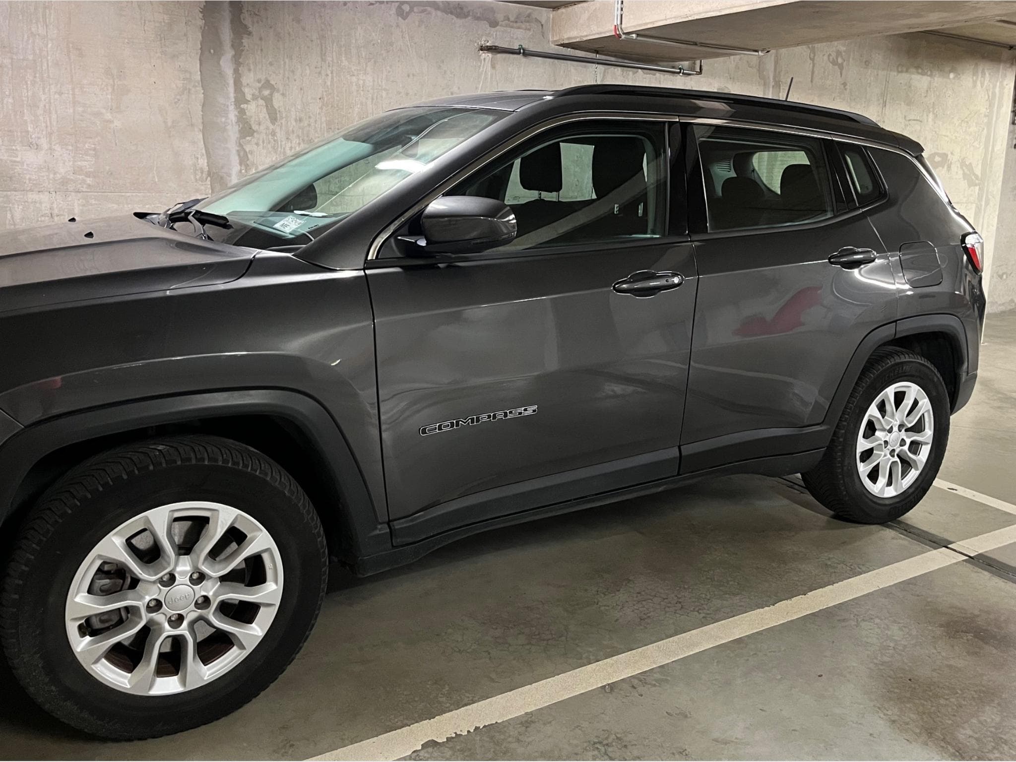Jeep Compass PHEV Blue Edition 4*4 Plug-in Hybrid (2021) - Photo 3