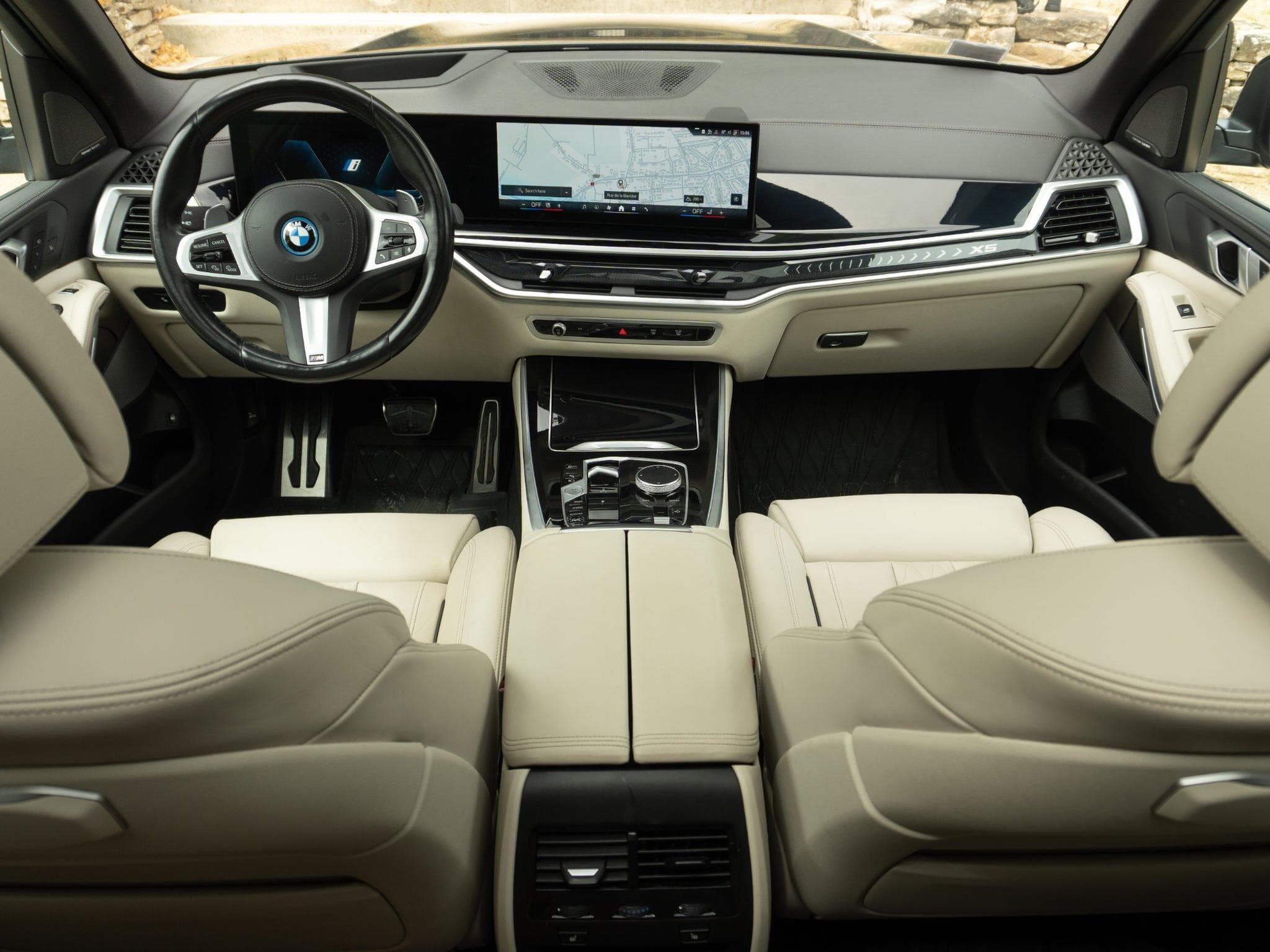 BMW X5M Sport (2023) - Photo 4