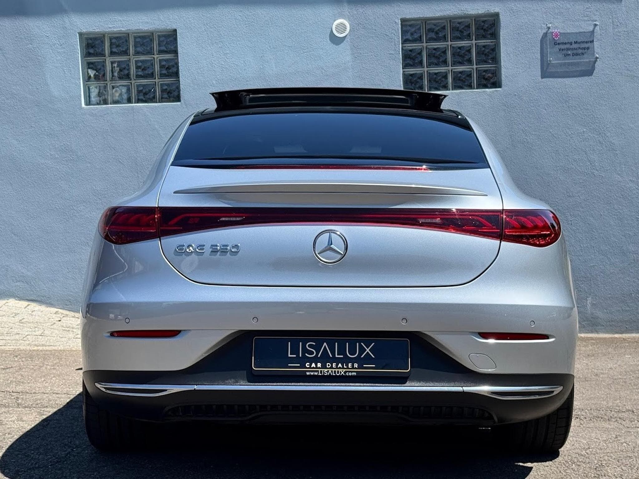 Mercedes EQE 350+ LUXURY LINE + 292 CV (2023) - Photo 13