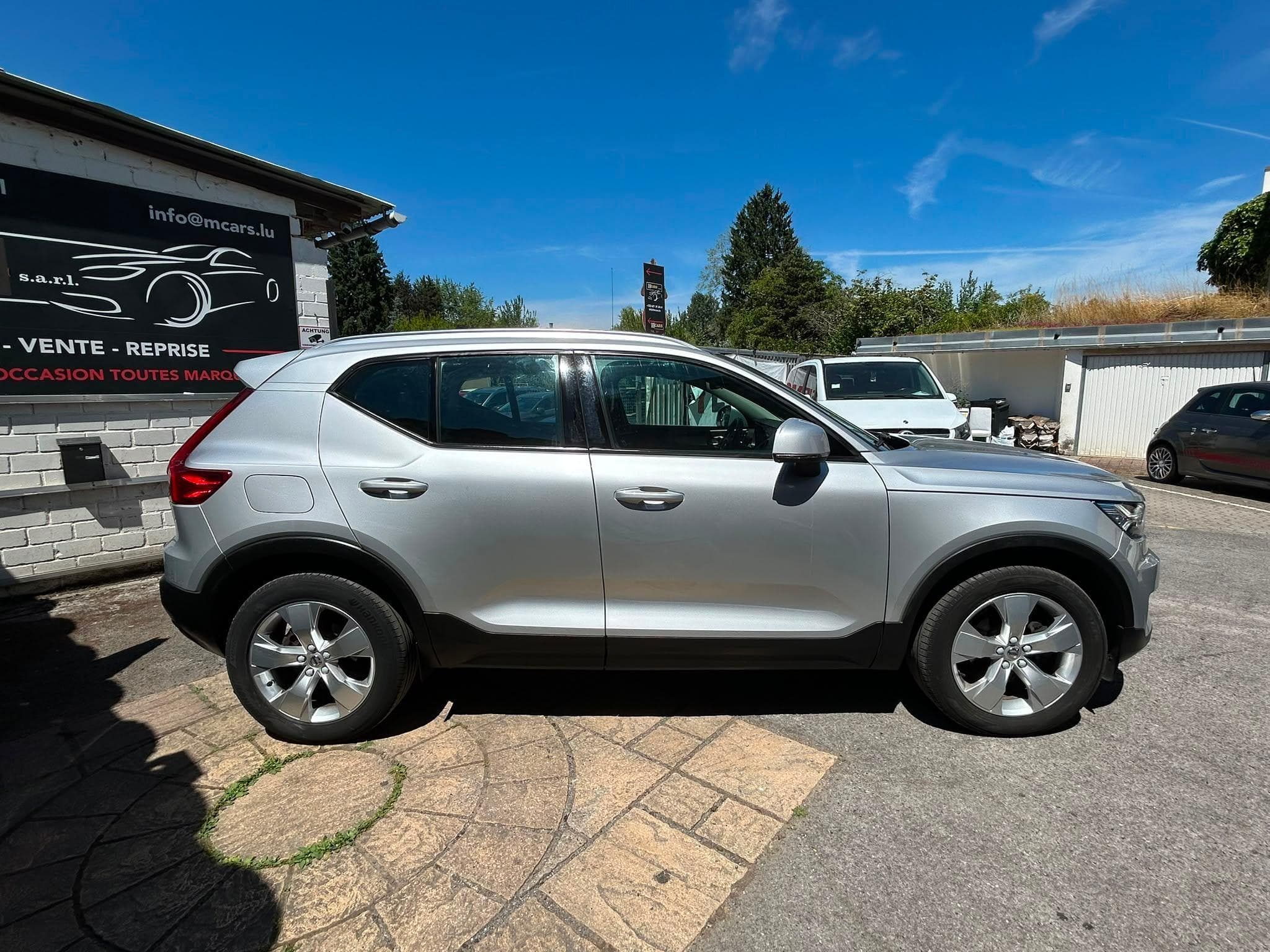 Volvo XC40 2.0 D 150CV D3 AUTOMATIQUE (2019) - Photo 8