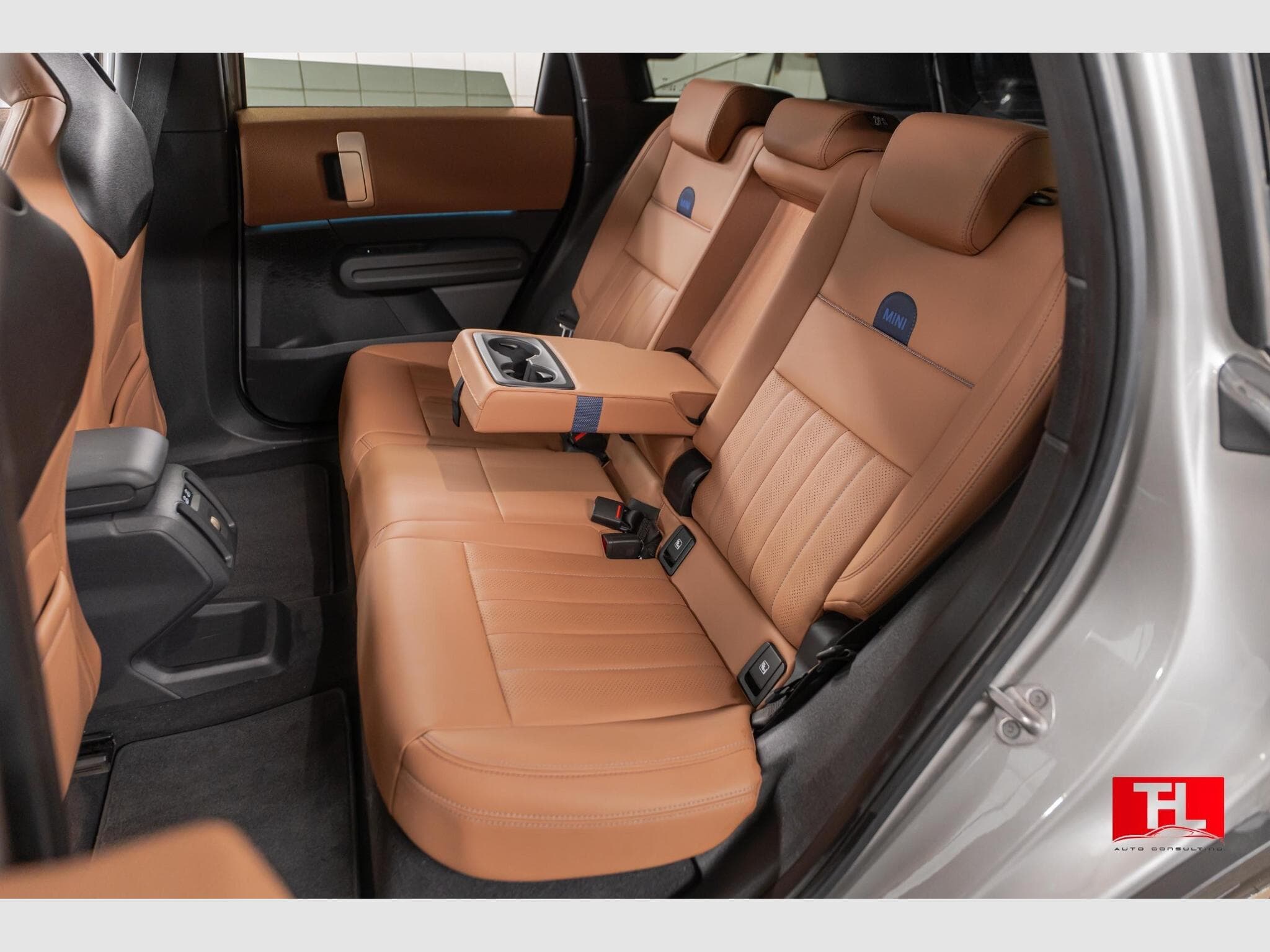 Mini Countryman Countryman E (Cooper) Leather/Pano/H (2024) - Photo 5