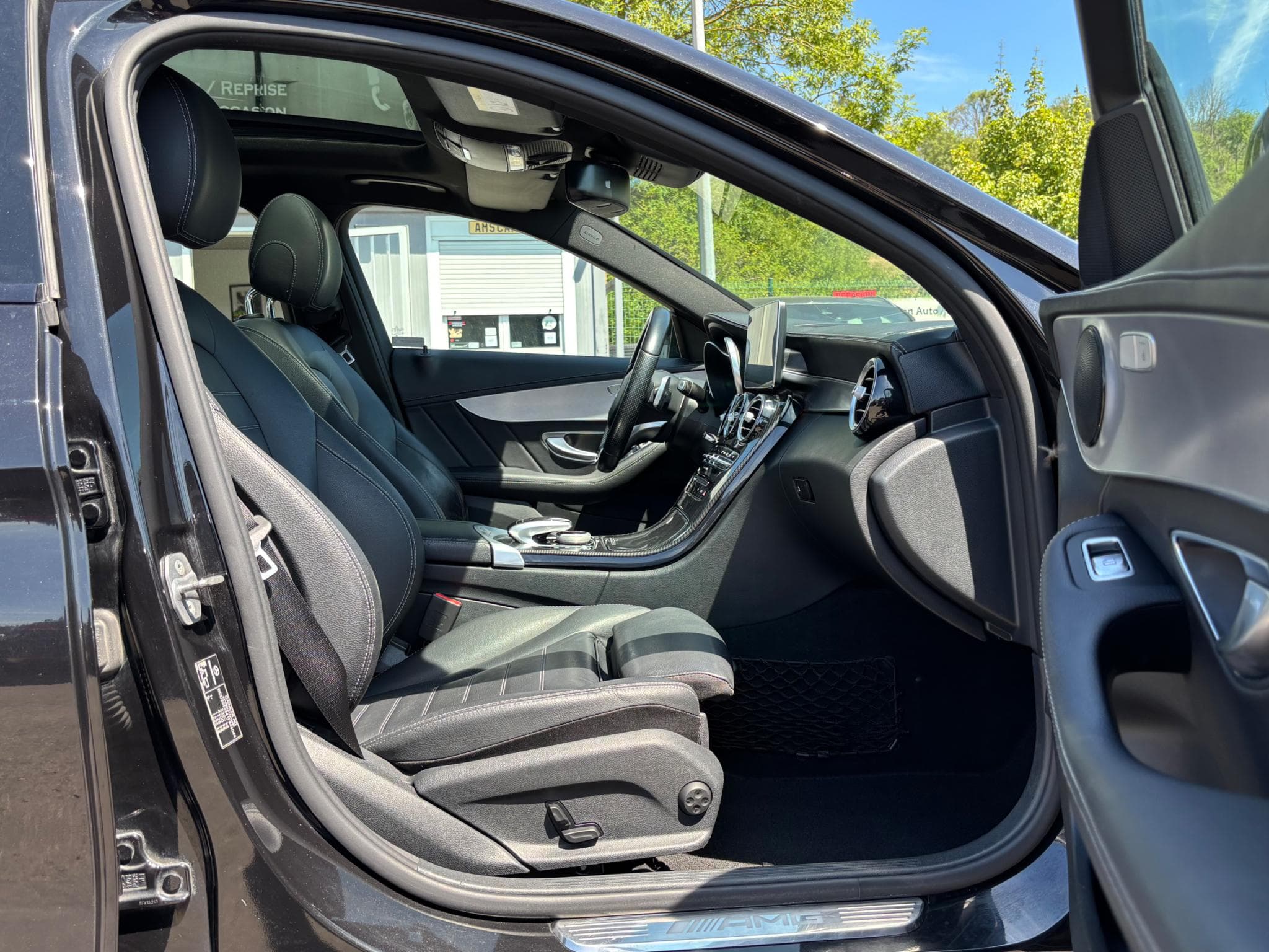 Mercedes C 43 AMG V6 Bi-Turbo 4 Matic T 9G-Tronic 367ch (2017) - Photo 11