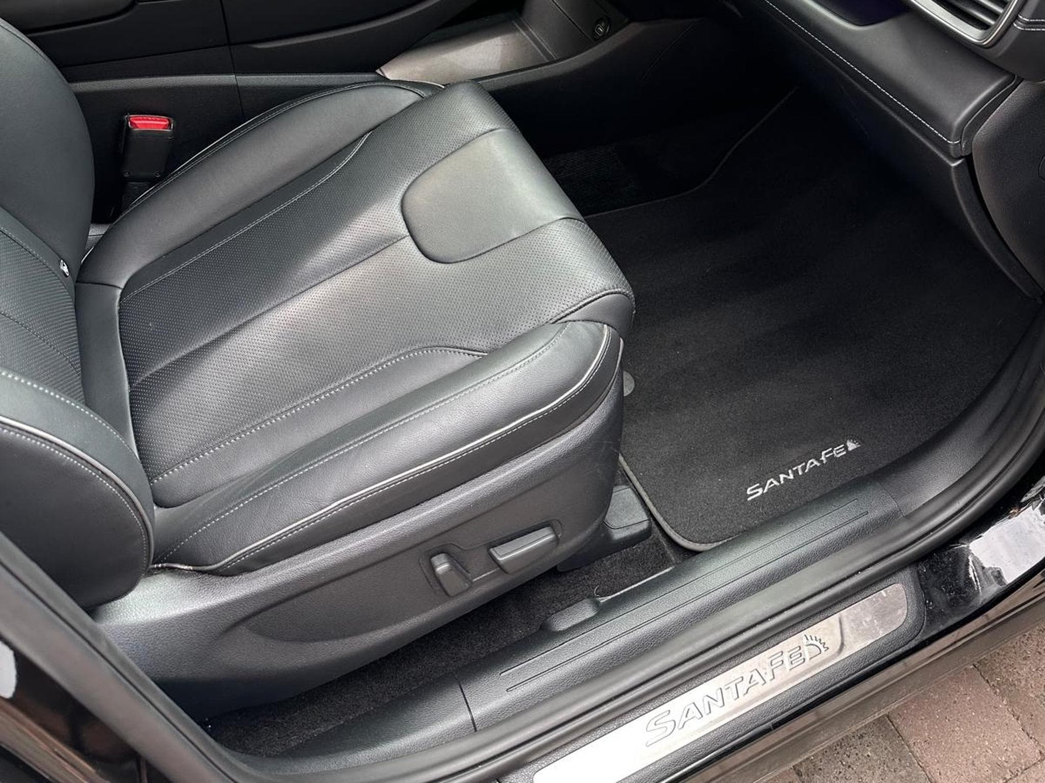 Hyundai Santa Fe 2.2 CRDI Signature (2021) - Photo 9
