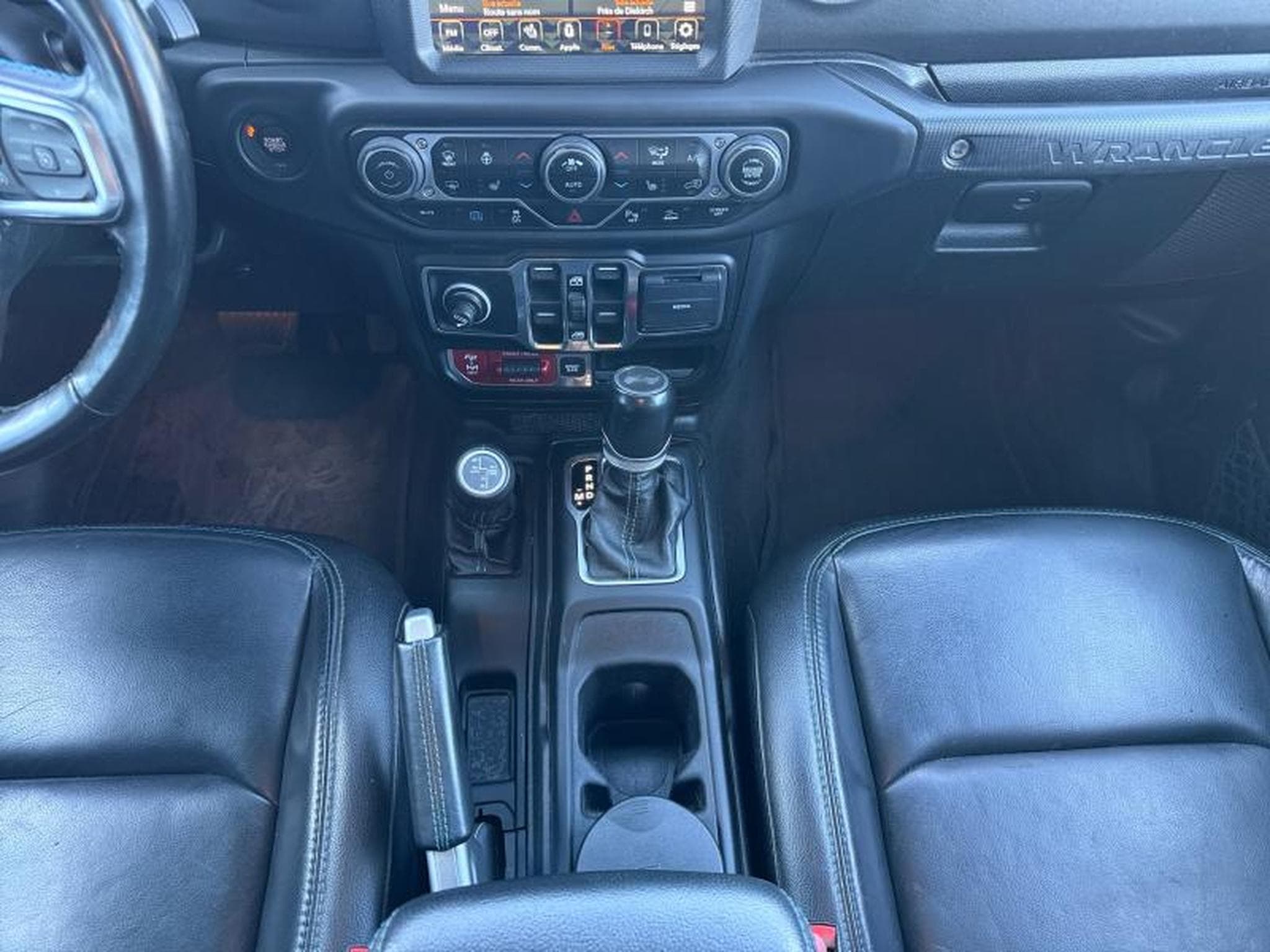 Jeep Wrangler SAHARA / Hybride (2022) - Photo 13