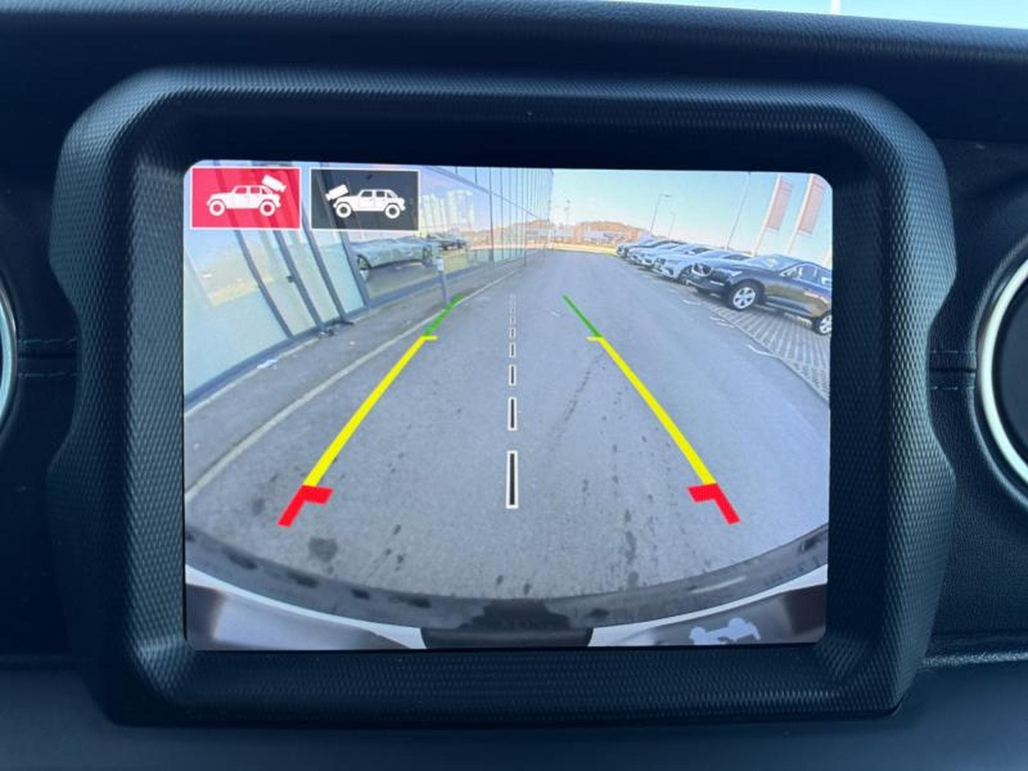 Jeep Wrangler SAHARA / Hybride (2022) - Photo 16