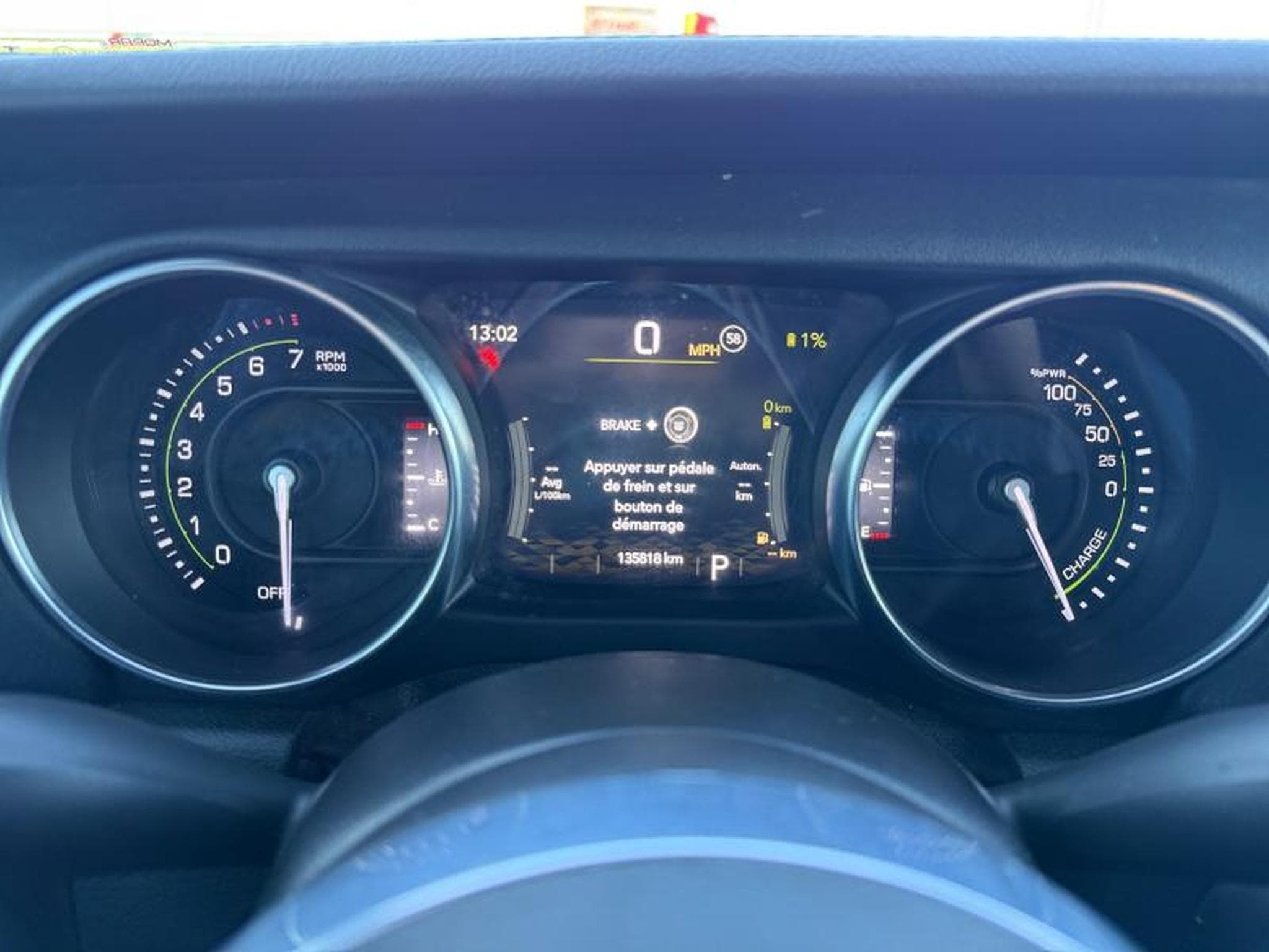 Jeep Wrangler SAHARA / Hybride (2022) - Photo 17