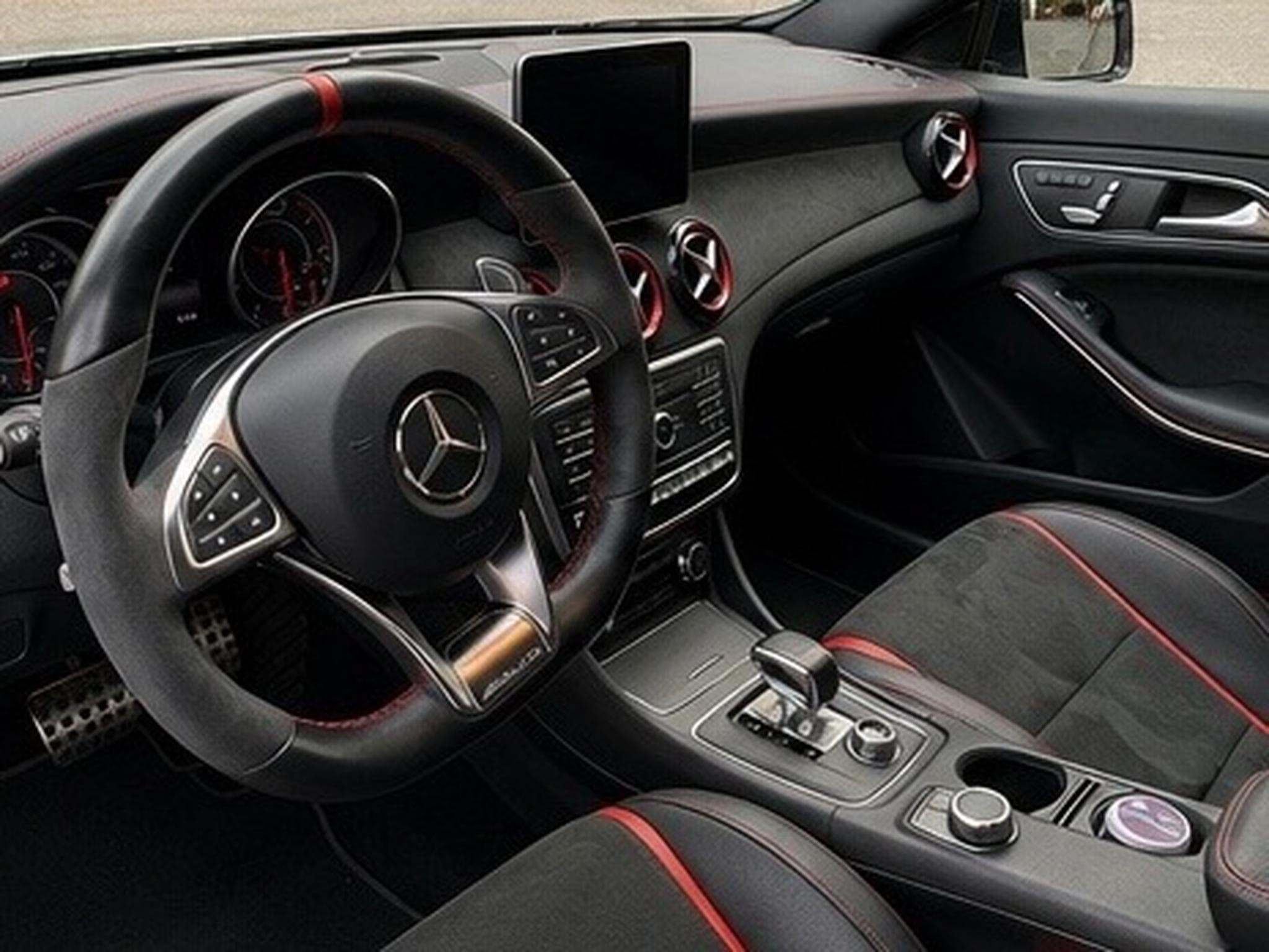 Mercedes CLA 45 AMG Facelift (2016) - Photo 6