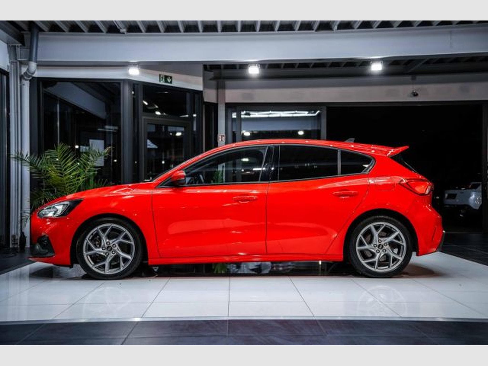 Ford Focus Focus ST 2.0 D Perf. NAVI RECARO VIRTUAL RFK LED (2020) - Photo 10